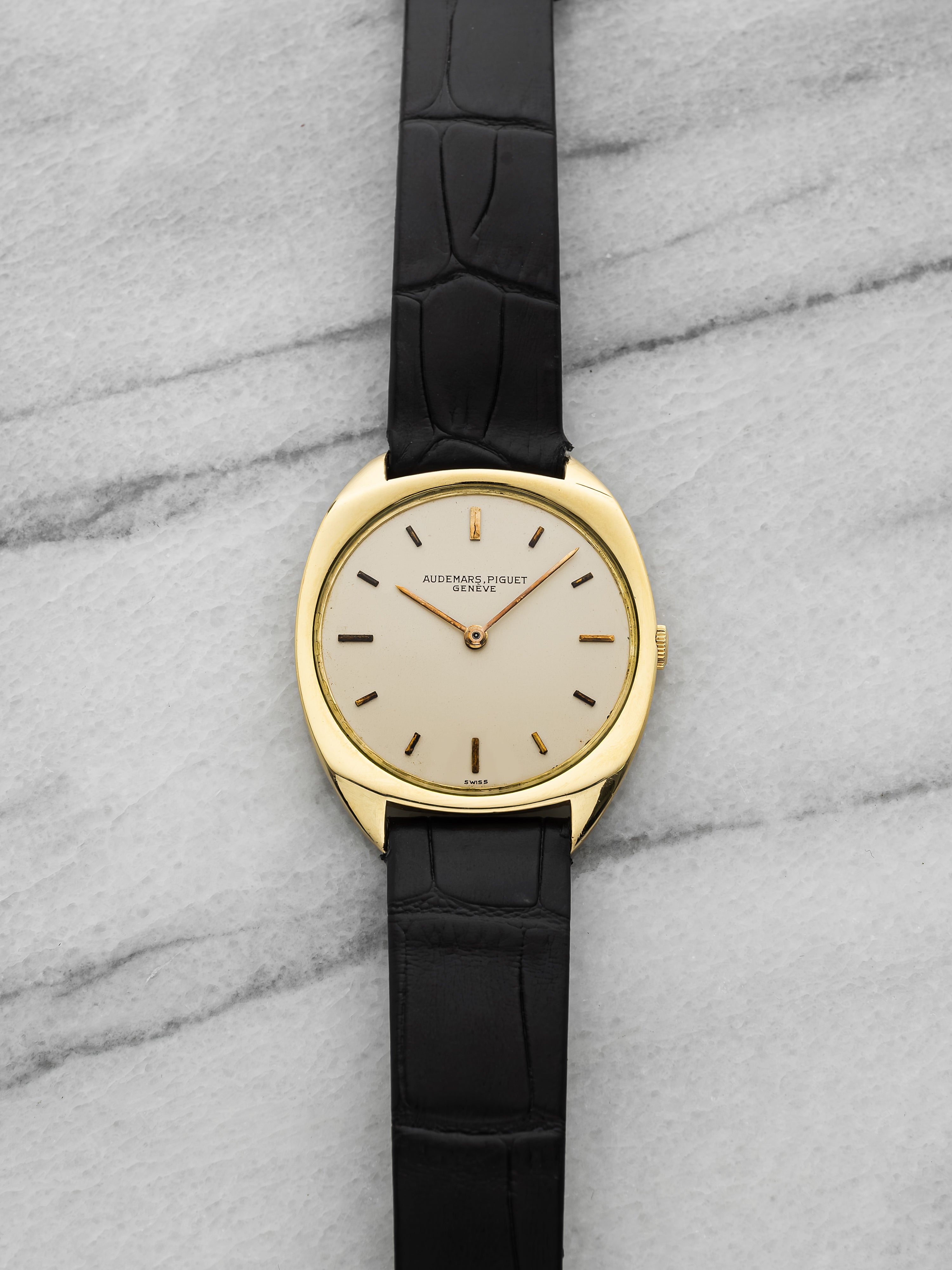 Audemars Piguet 18K Yellow Gold Cushion Dress – White Dial