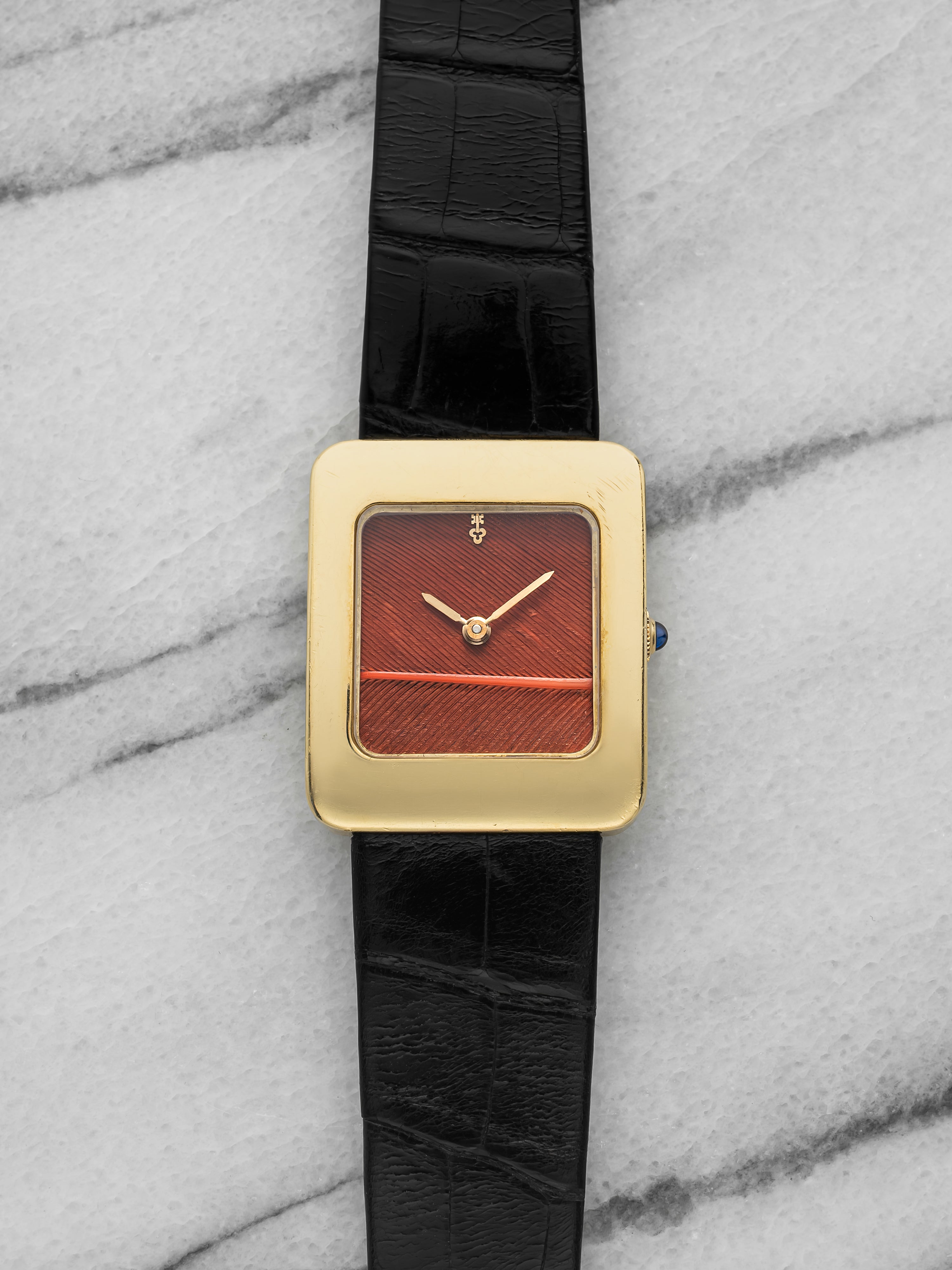 Vintage 1970s Corum Tank 18K YG Scarlet Ibis Feather Dial Manual 28 mm