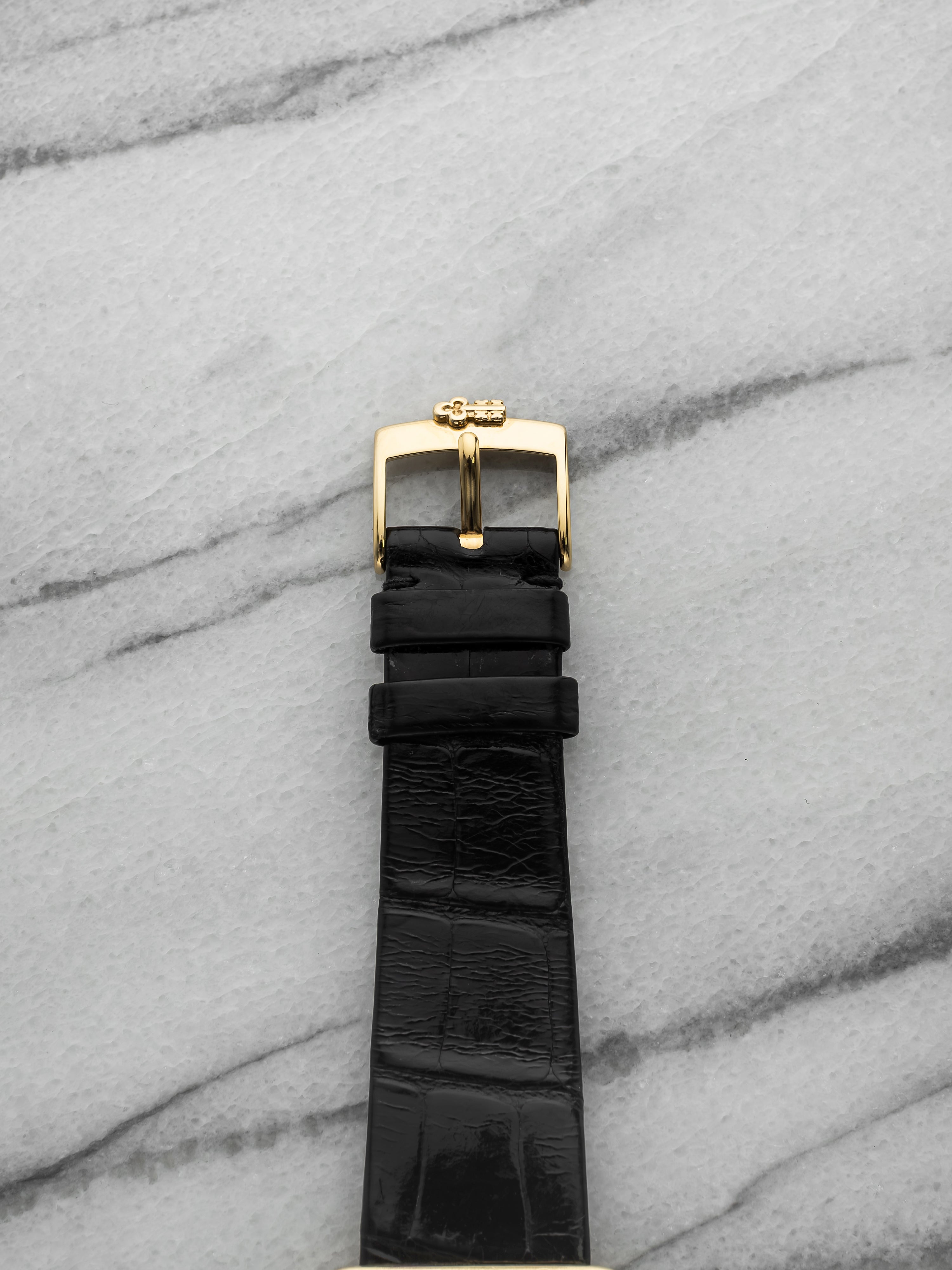 Vintage 1970s Corum Tank 18K YG Scarlet Ibis Feather Dial Manual 28 mm