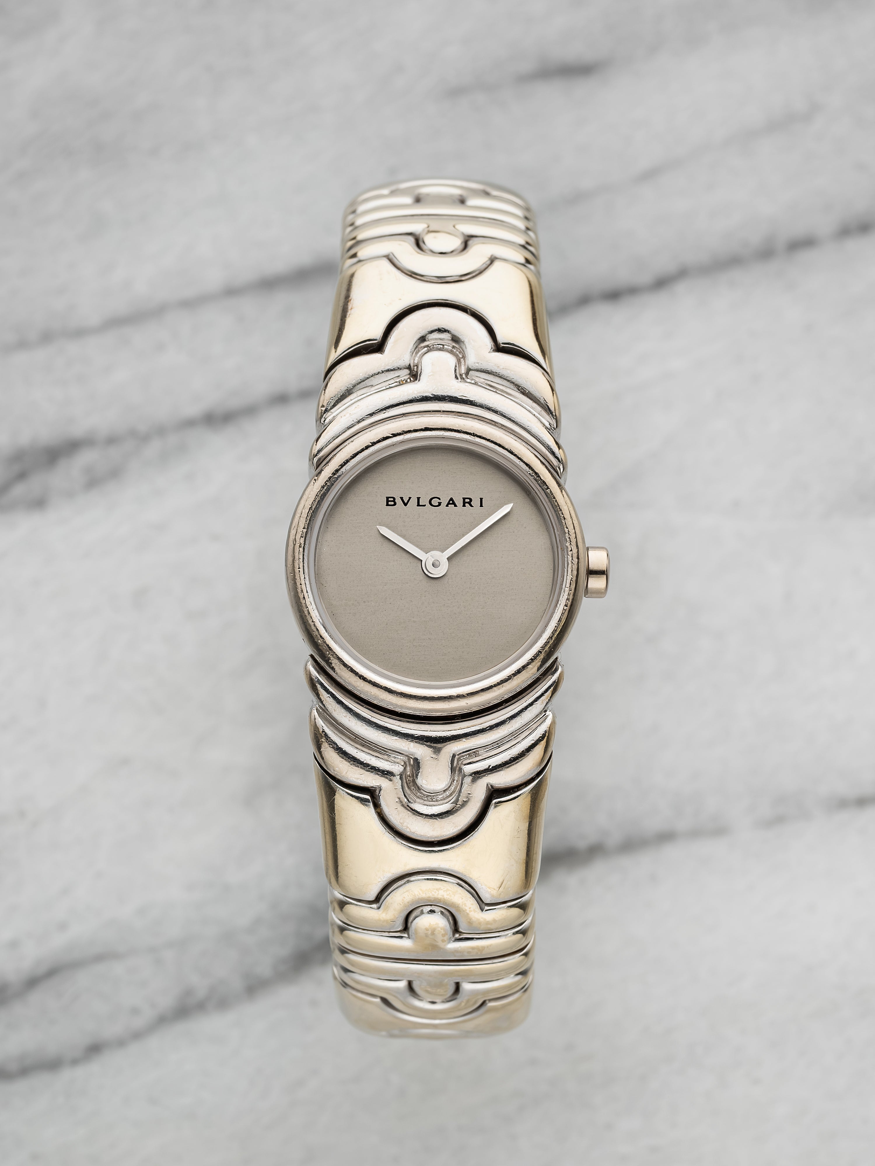 Bvlgari BJ01 – Integrated 18K White Gold Grey Ghost Dial
