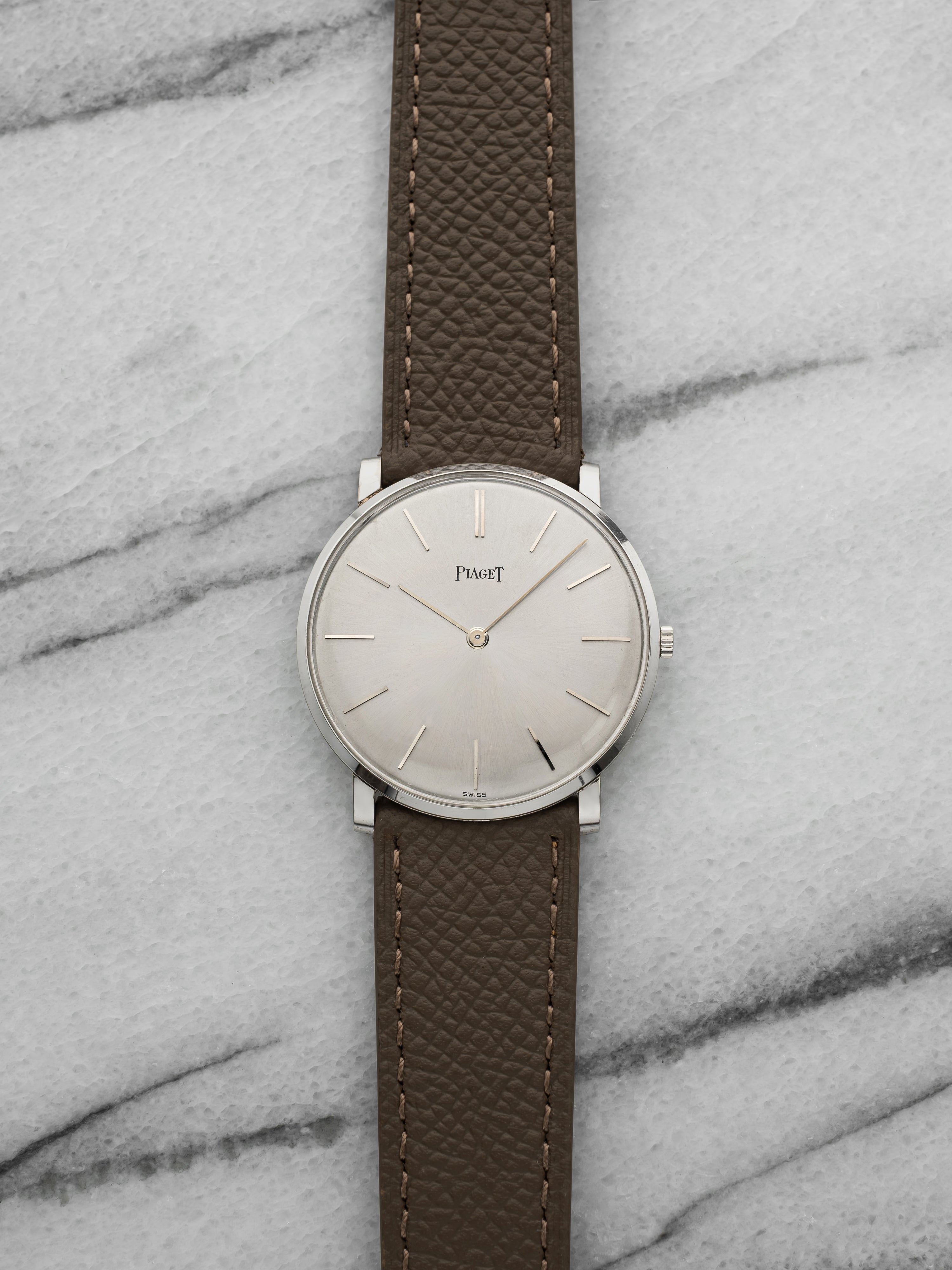 Vintage 1970s Piaget Ultra Thin 912 18K WG Silver Sunburst Dial Manual 32 mm