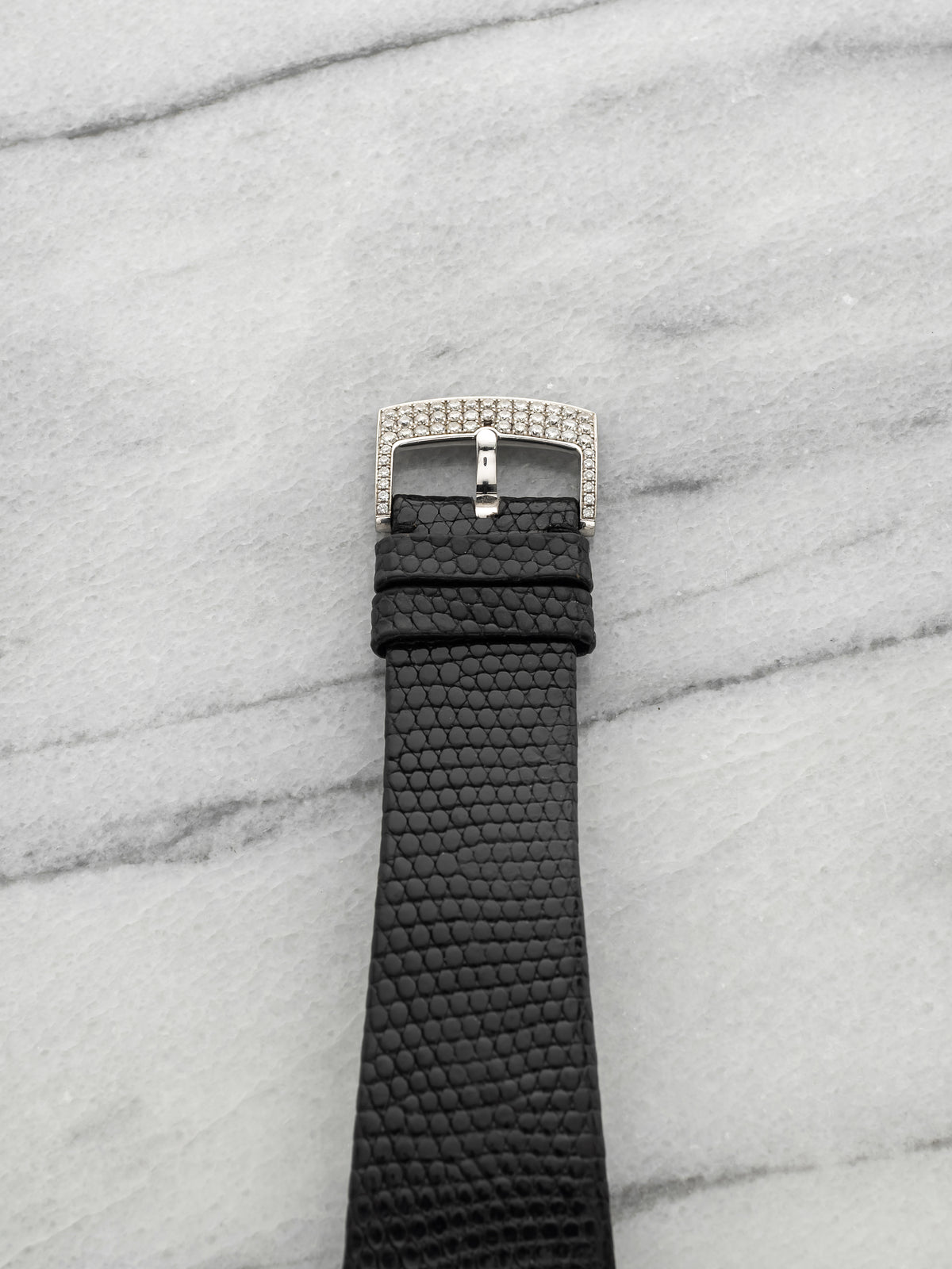 Vintage 1990s Chopard Montres Dame "Cat Eye" 13/7146/403 18K WG Diamond 53mm