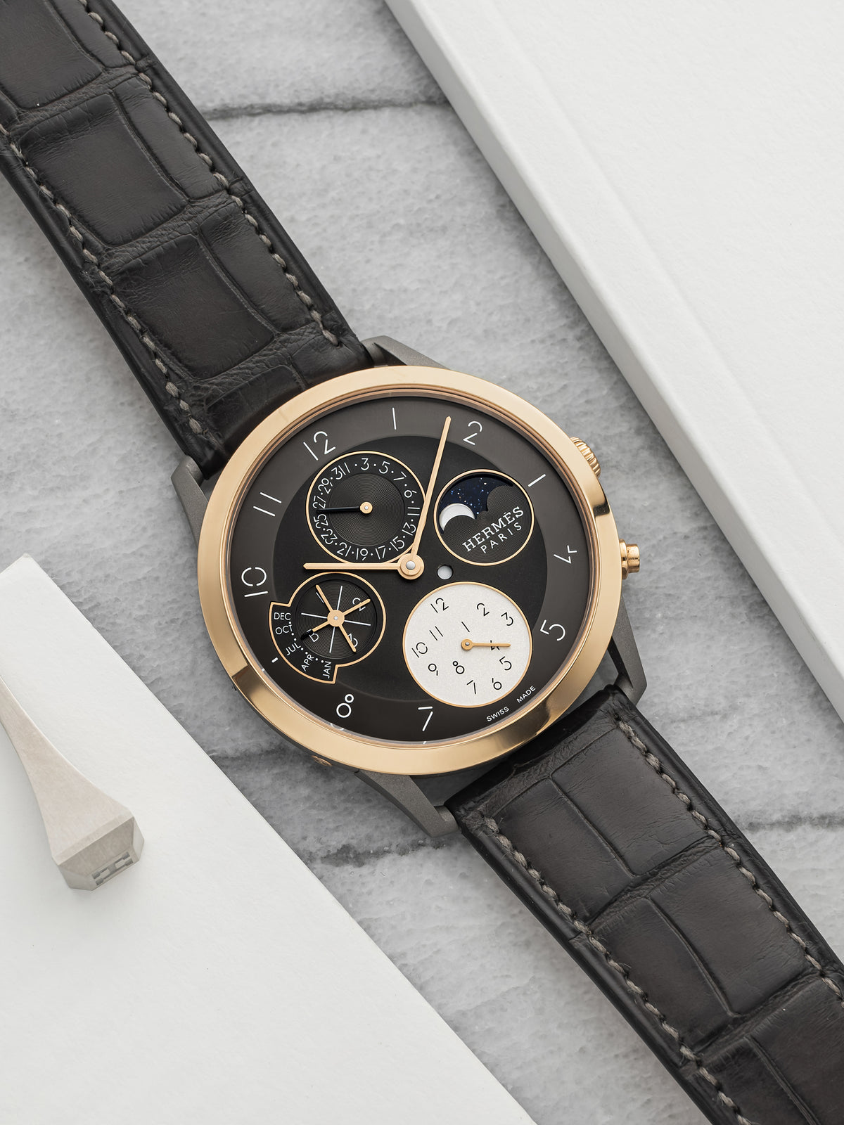 Hermes Slim d'Hermès Quantieme Perpetuel - Titanium 18K Rose Gold Bezel