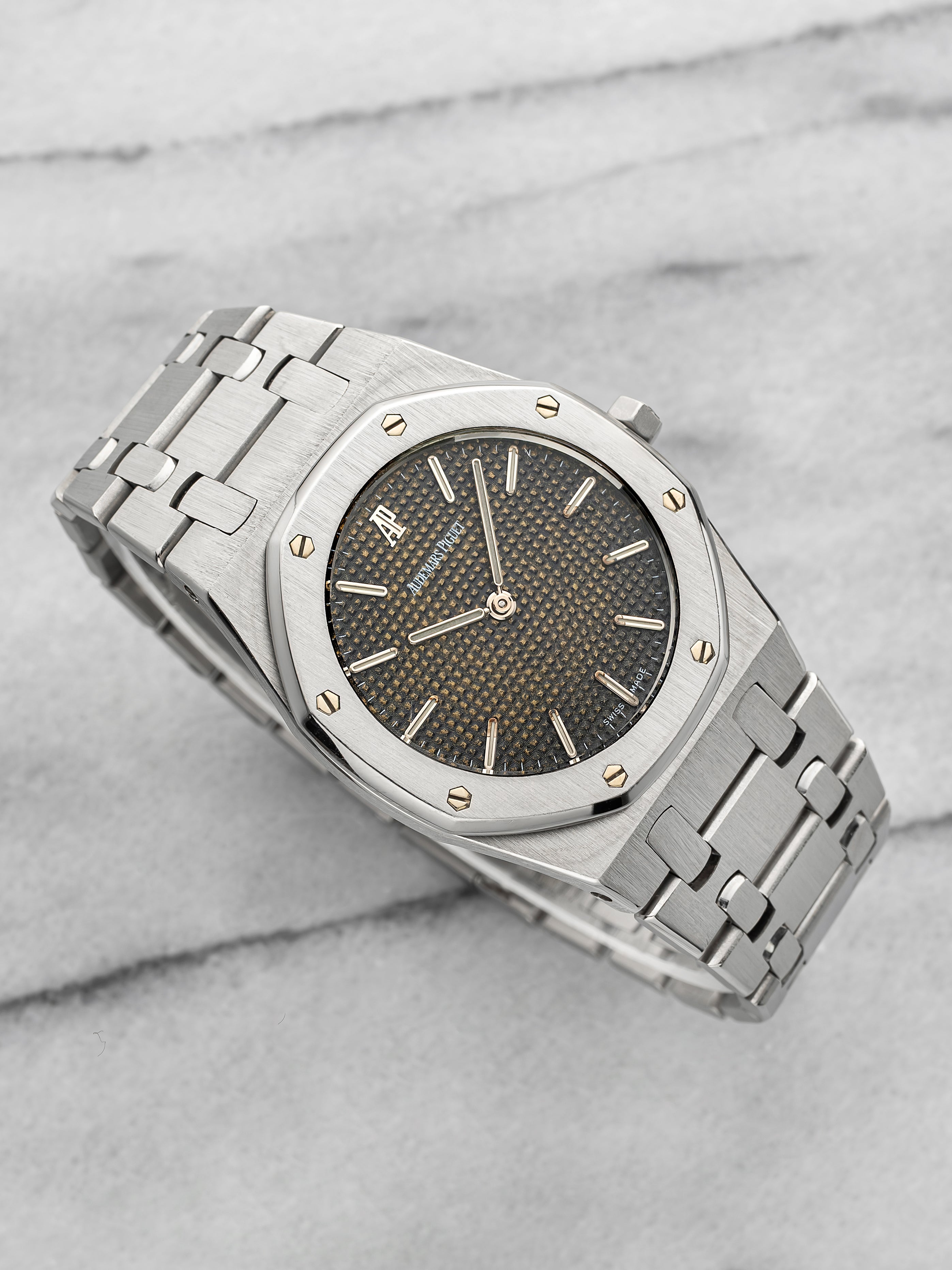 Vintage 1980s Audemars Piguet Royal Oak 56143ST Steel Tropical Dial Quartz 33mm