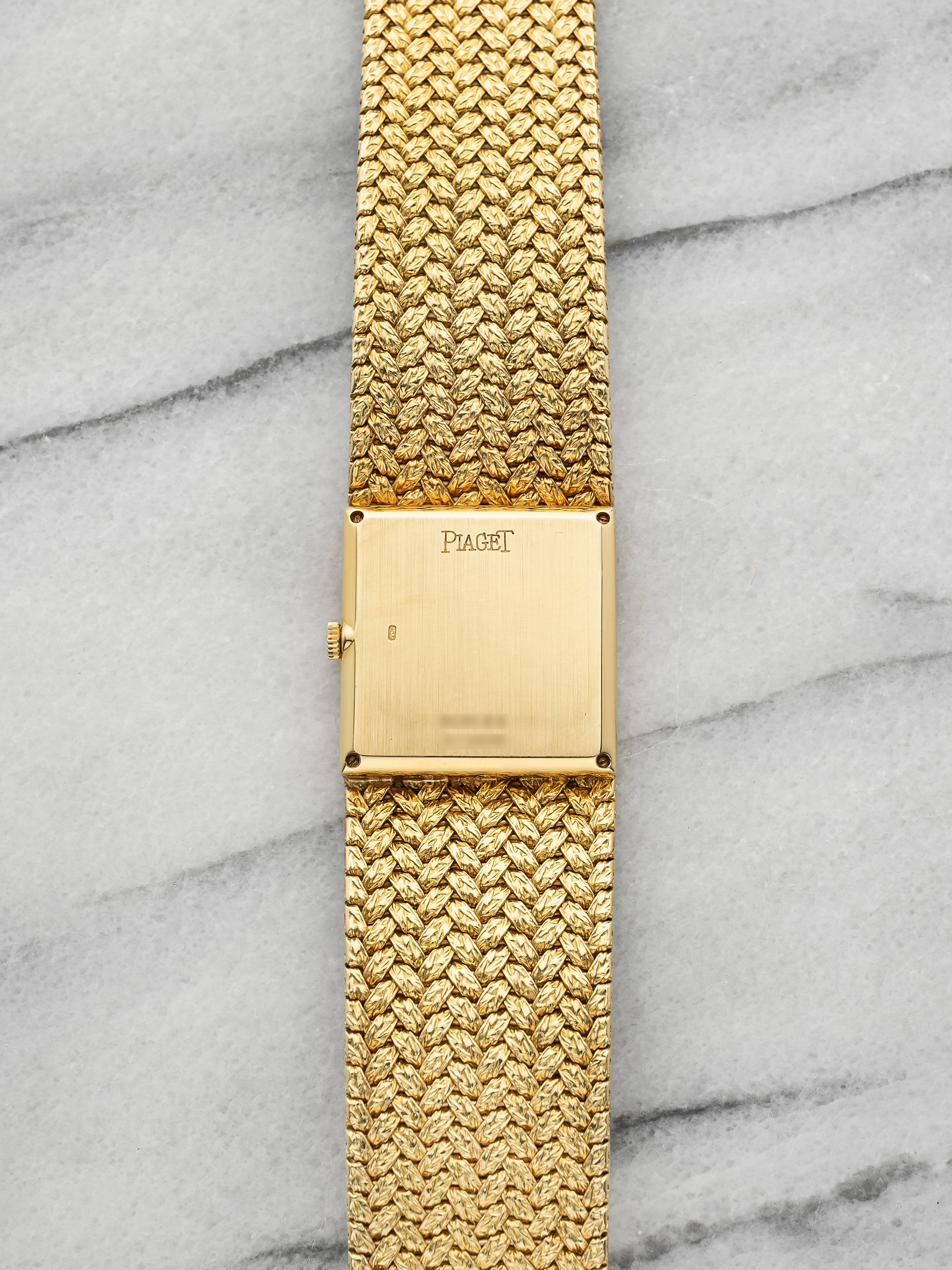 Vintage 1980s Piaget 9131D2 18K Yellow Gold Onyx Pave Diamond Dial Manual 24mm
