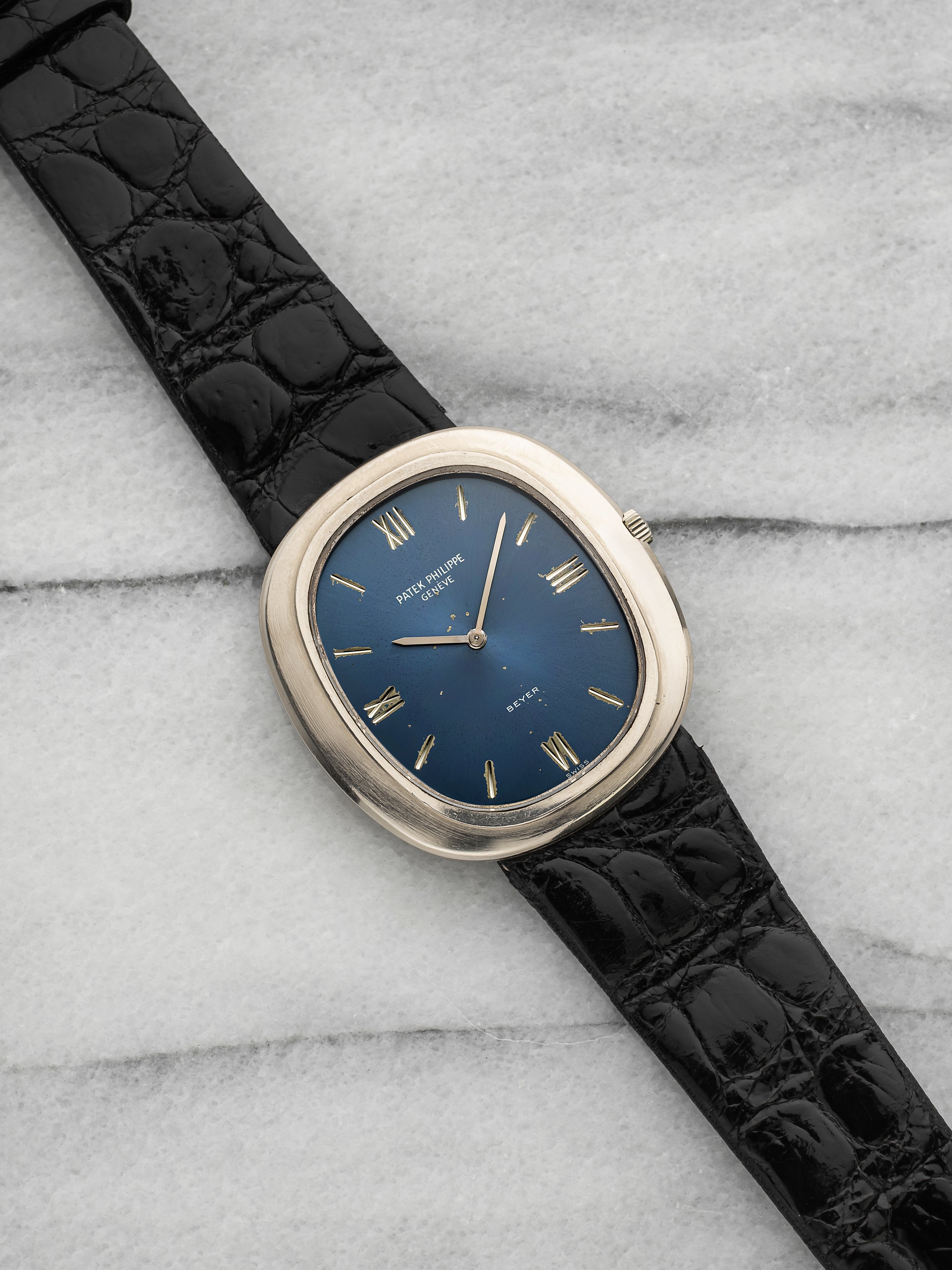 Vintage 1970s Patek Philippe Grand Ellipse 3589 18K WG Blue Beyer Dial Auto 33mm