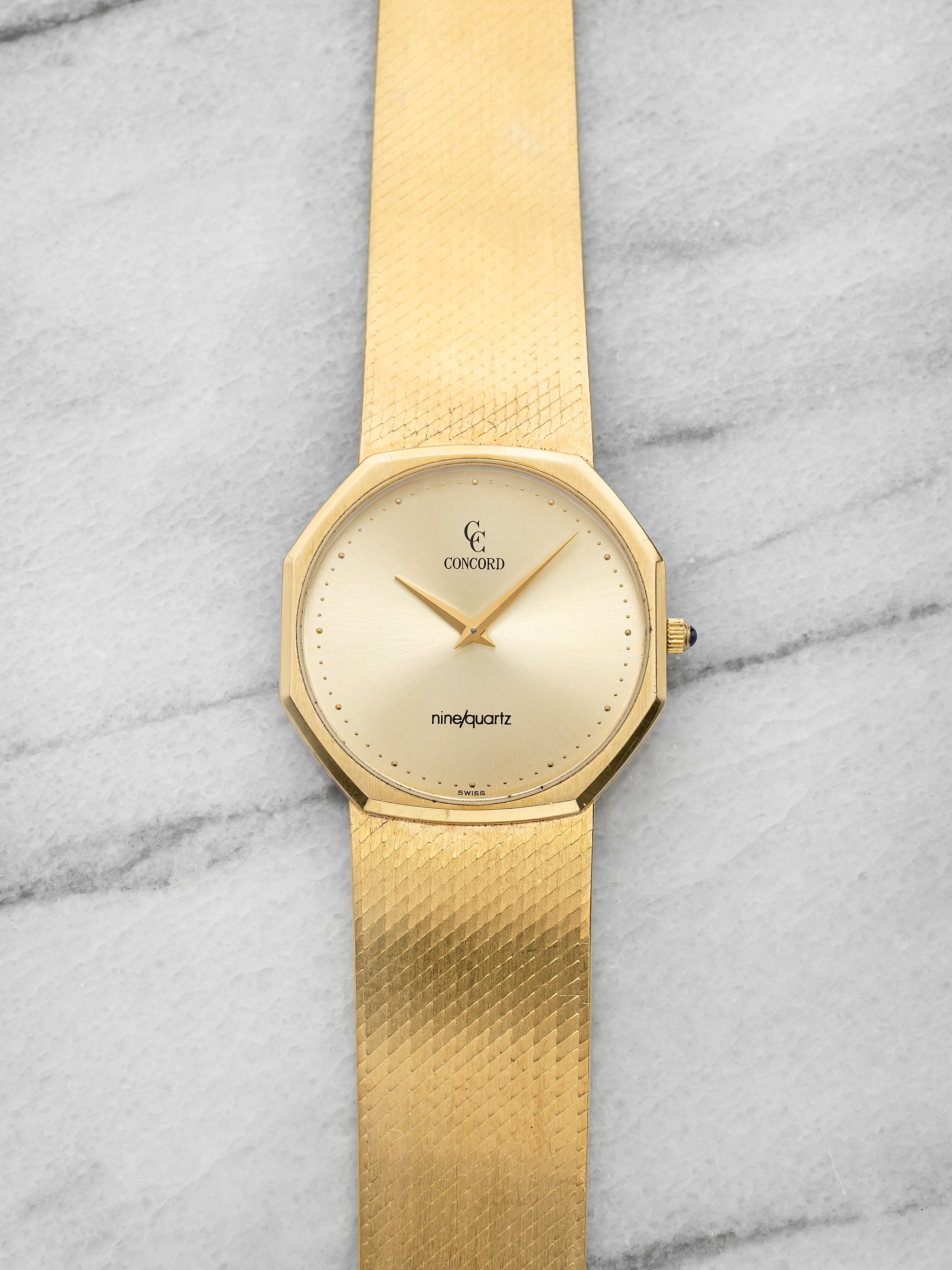 Vintage 1980s Concord Mariner 5081113 18K Yellow Gold Quartz 33 mm