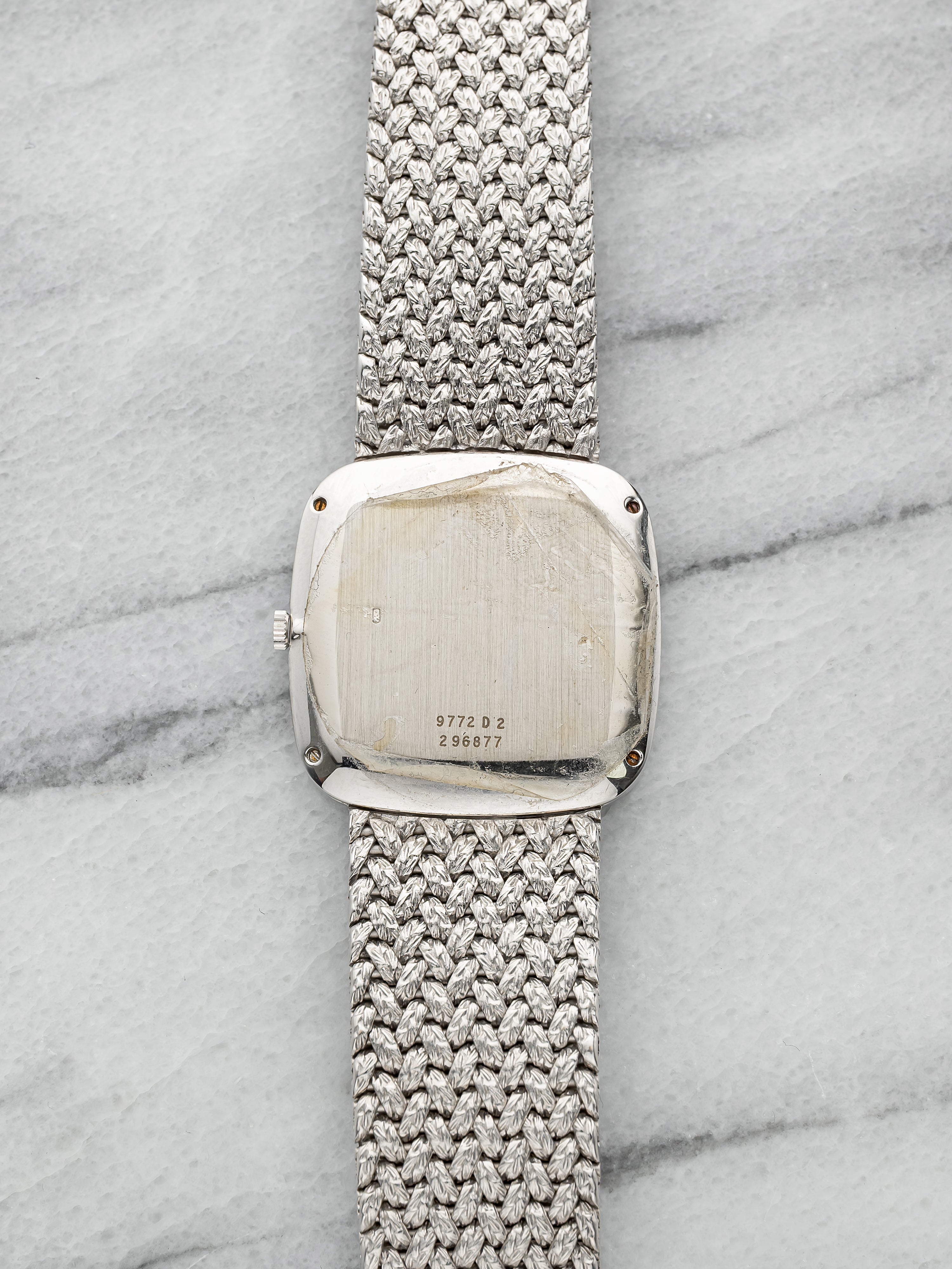Piaget 9772 D2 - 18K White Gold Malachite Pave Dial