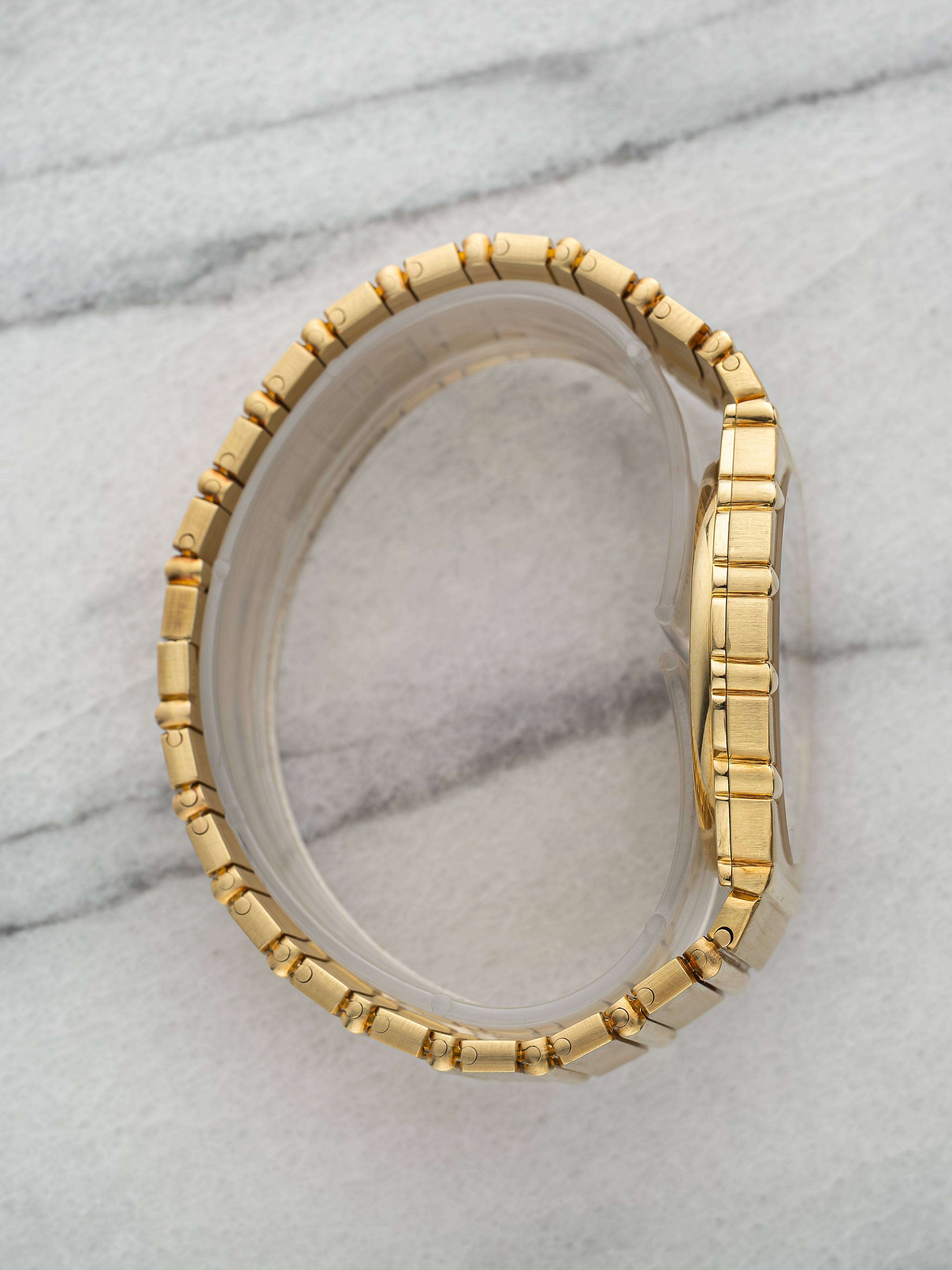 Piaget Polo 7661 C 701 - 18K Yellow Gold & Onyx