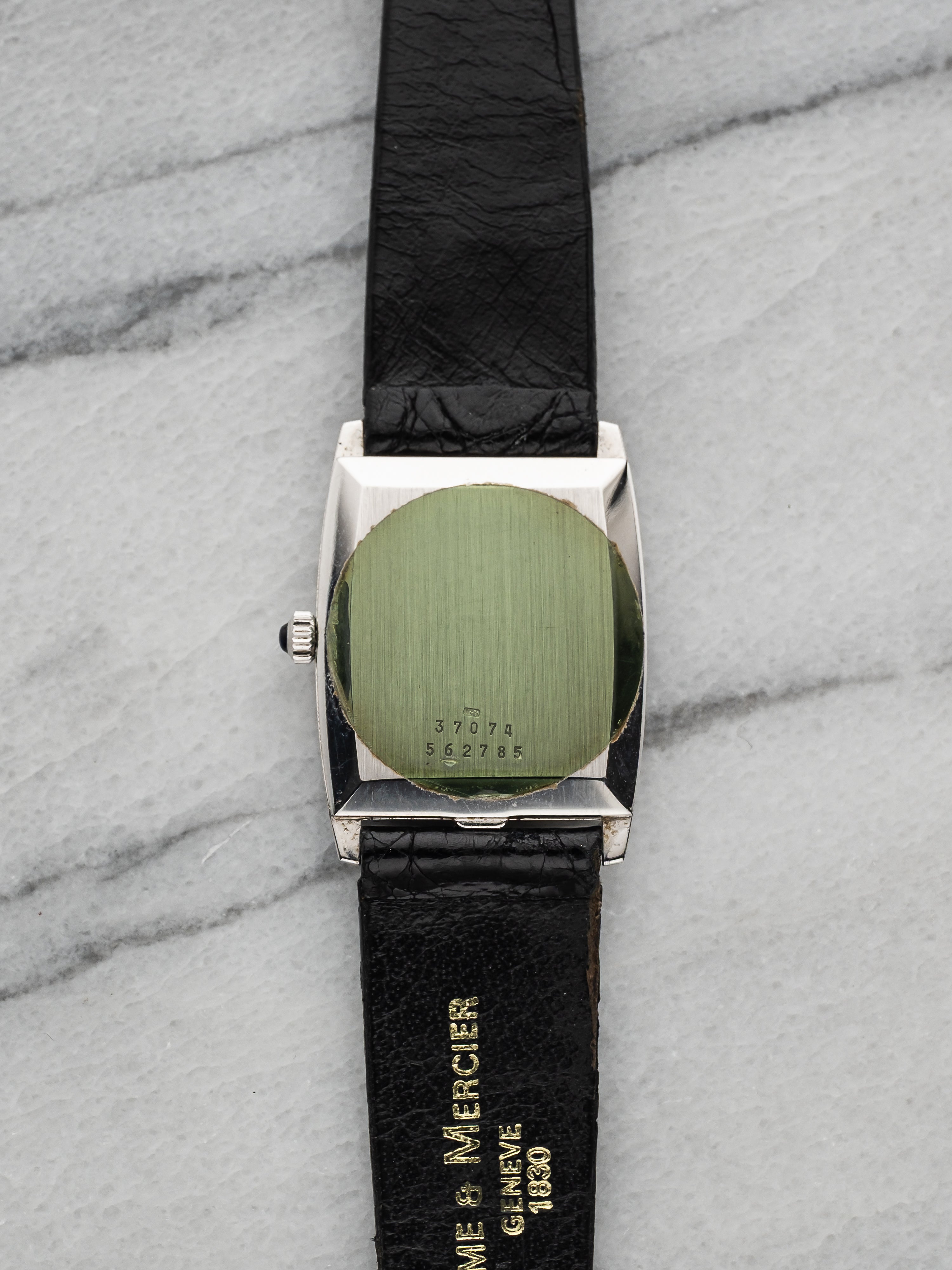 Baume & Mercer - Onyx Dial