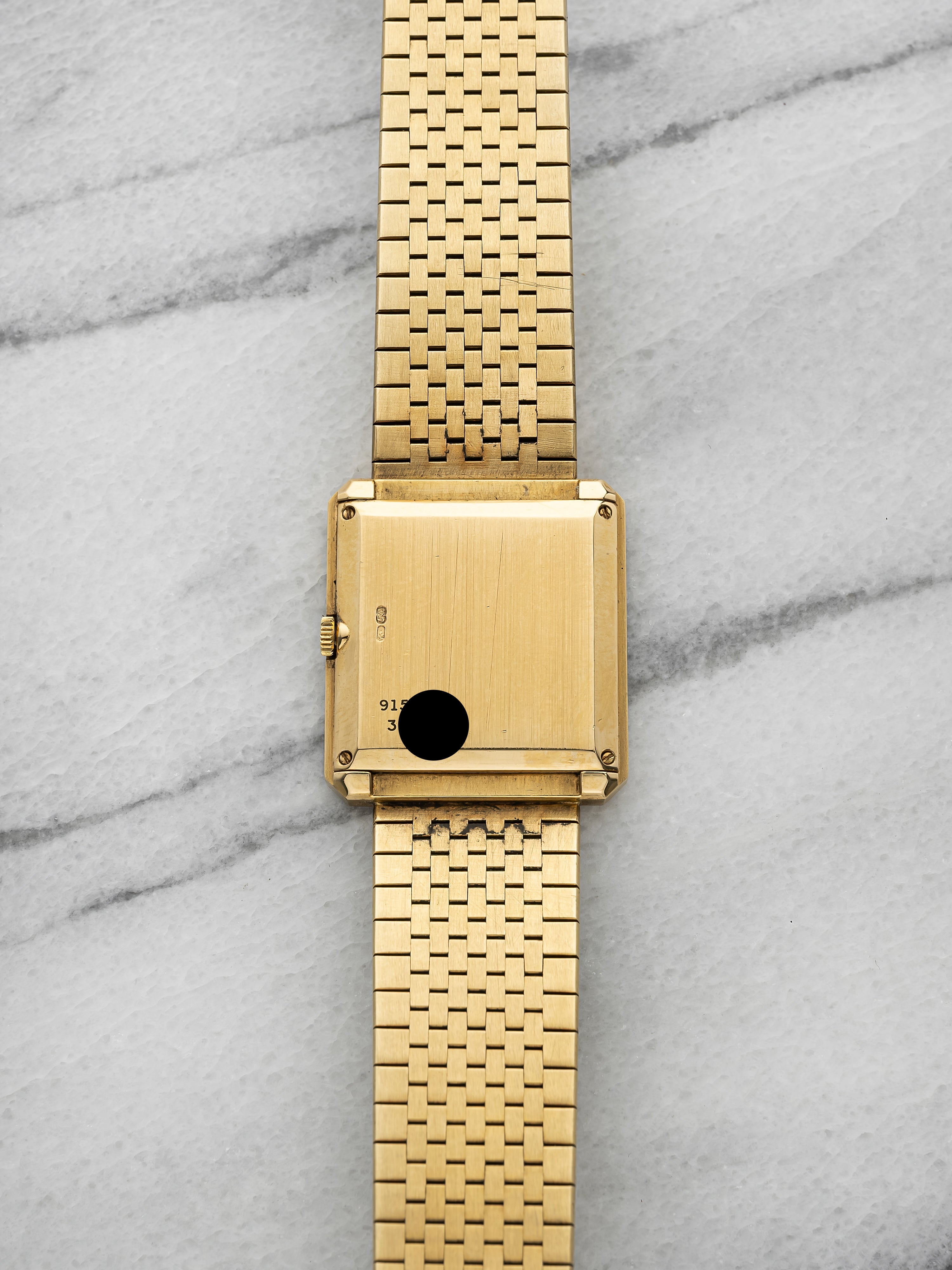 Piaget Protocole 91541 C8 - 18K Yellow Gold, Onyx and Diamond Dial