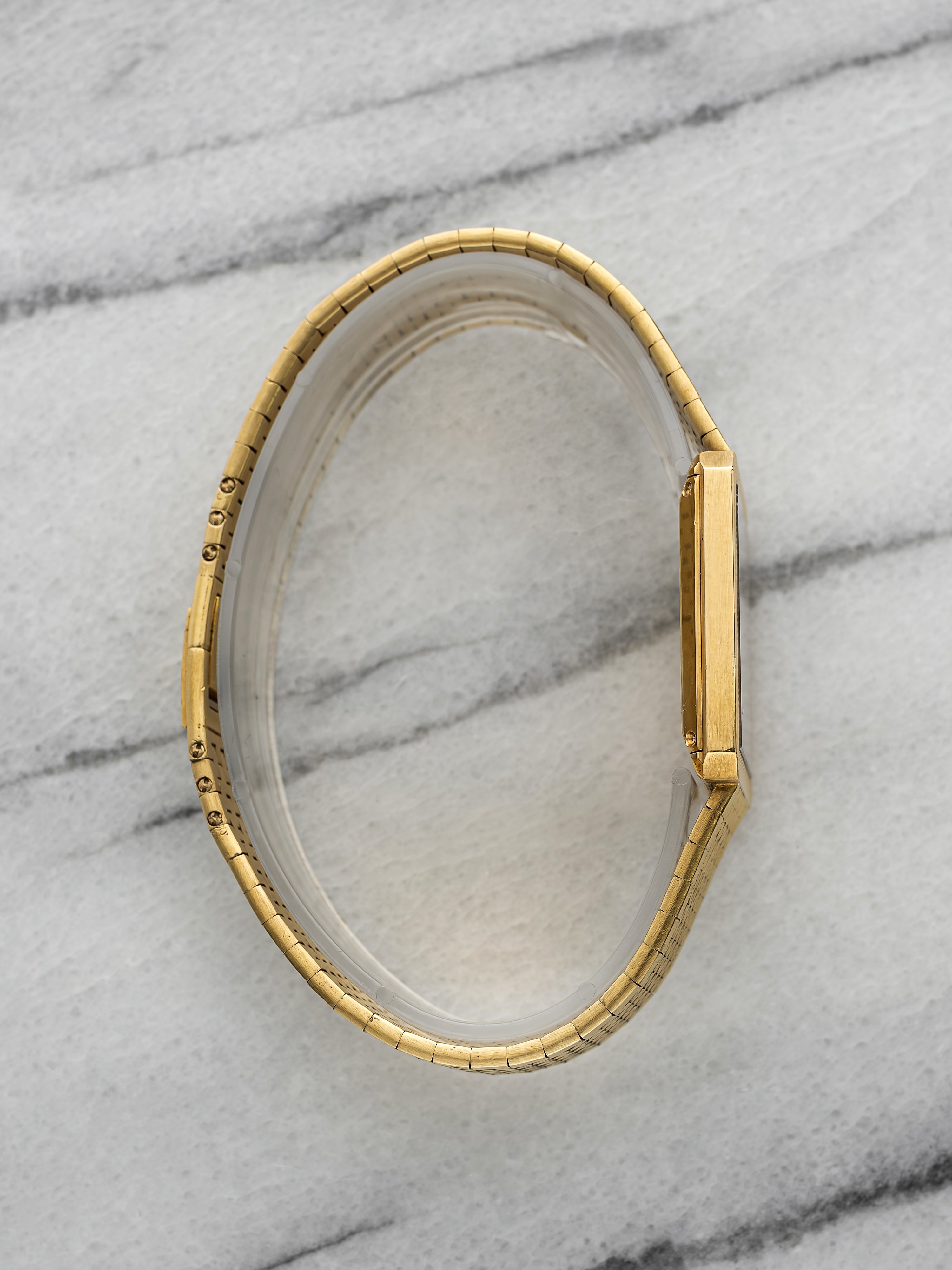 Piaget Protocole 91541 C8 - 18K Yellow Gold, Onyx and Diamond Dial