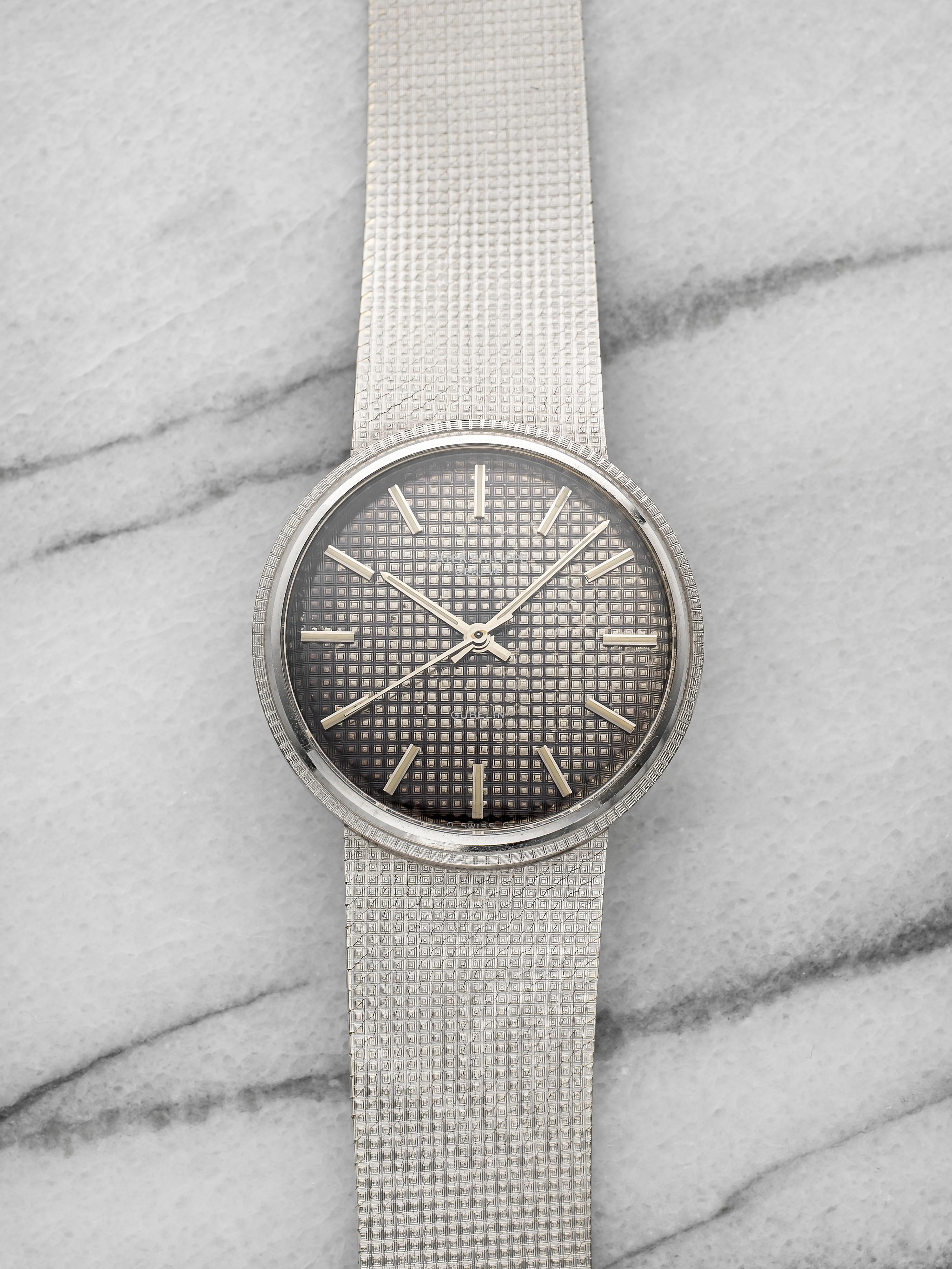 Vintage 1970s Patek Philippe Calatrava 3563-3 18K WG Auto Gubelin Dial 35 mm