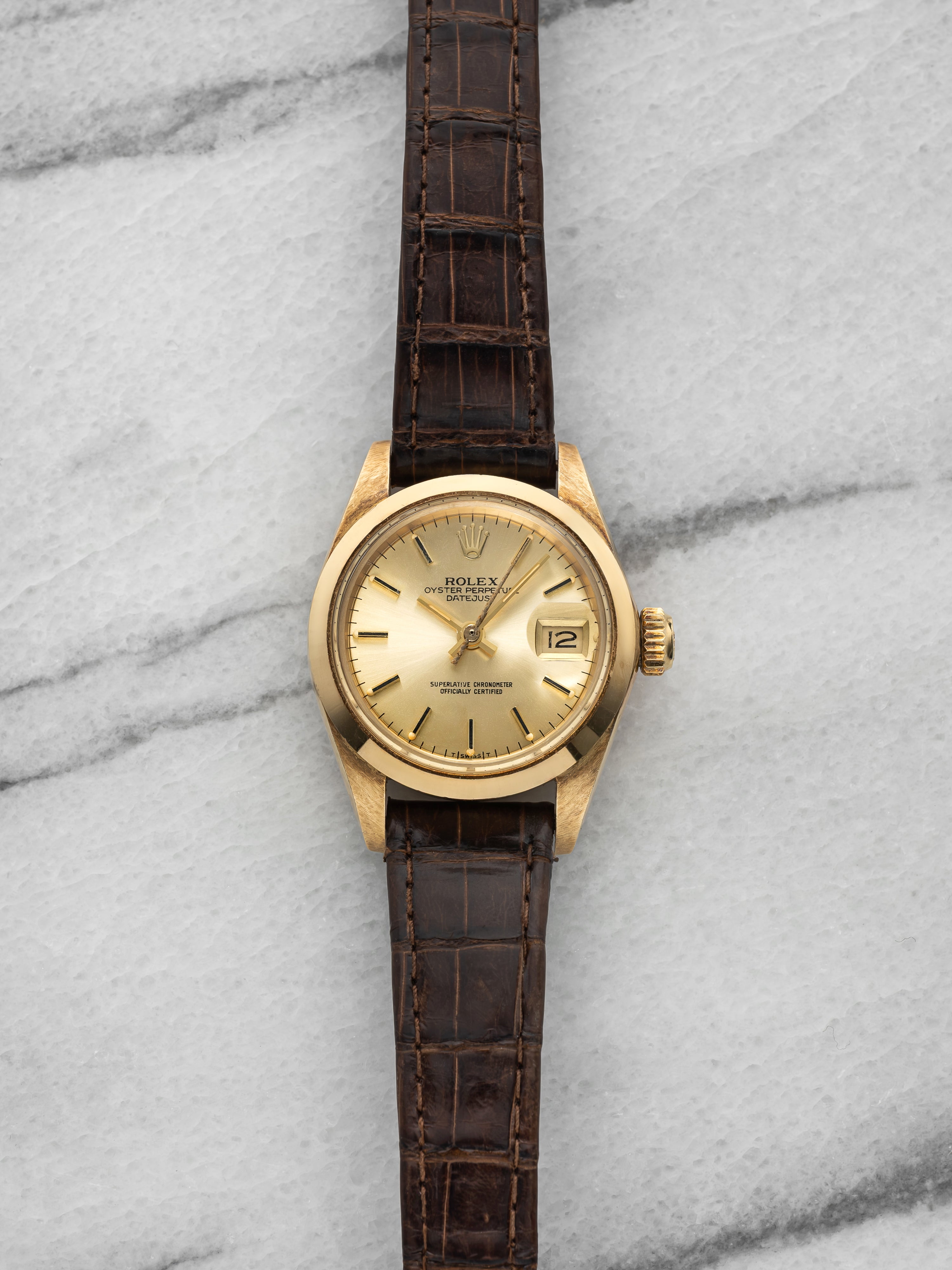 1983 Rolex Lady Datejust 6916 - 18K Yellow Gold, Champagne Sunburst Dial