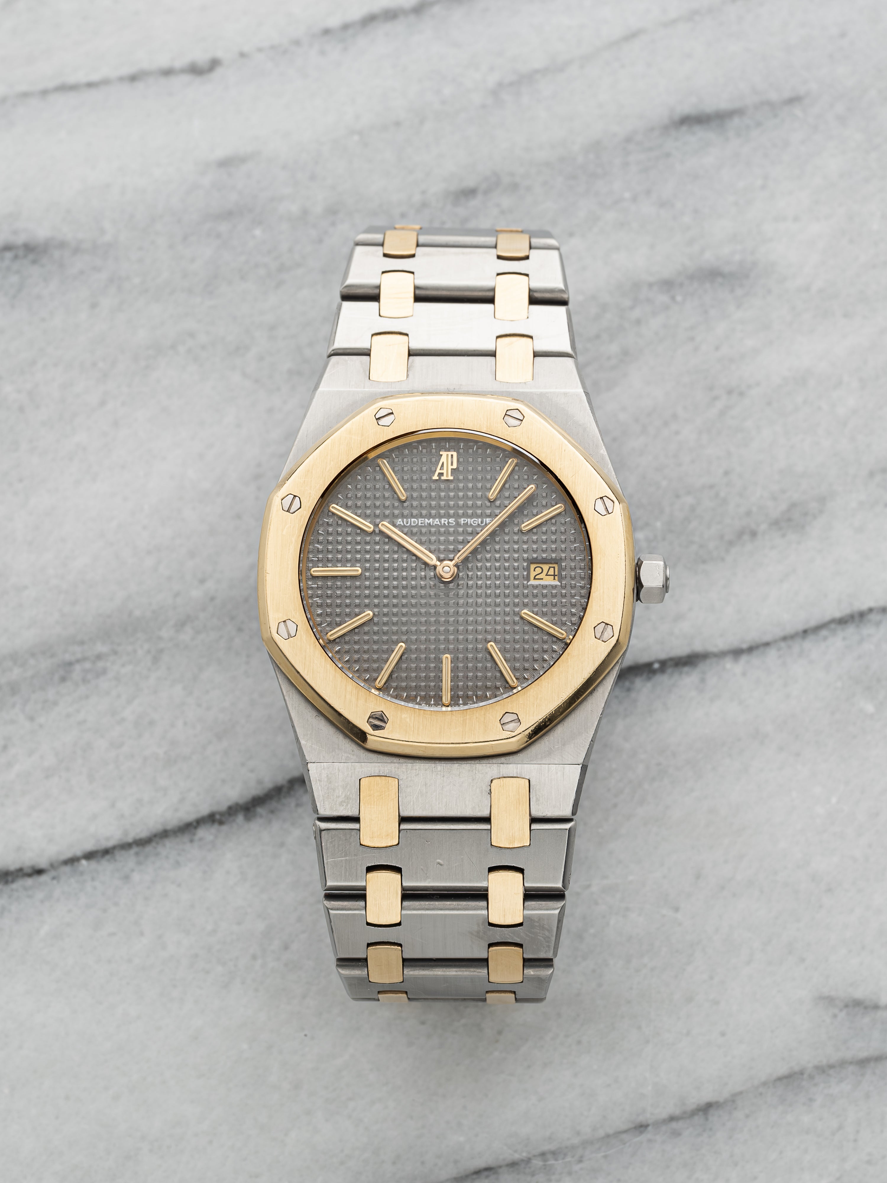 Vintage 1990s Audemars Piguet Royal Oak 56175SA TT Grey Dial Quartz 33mm