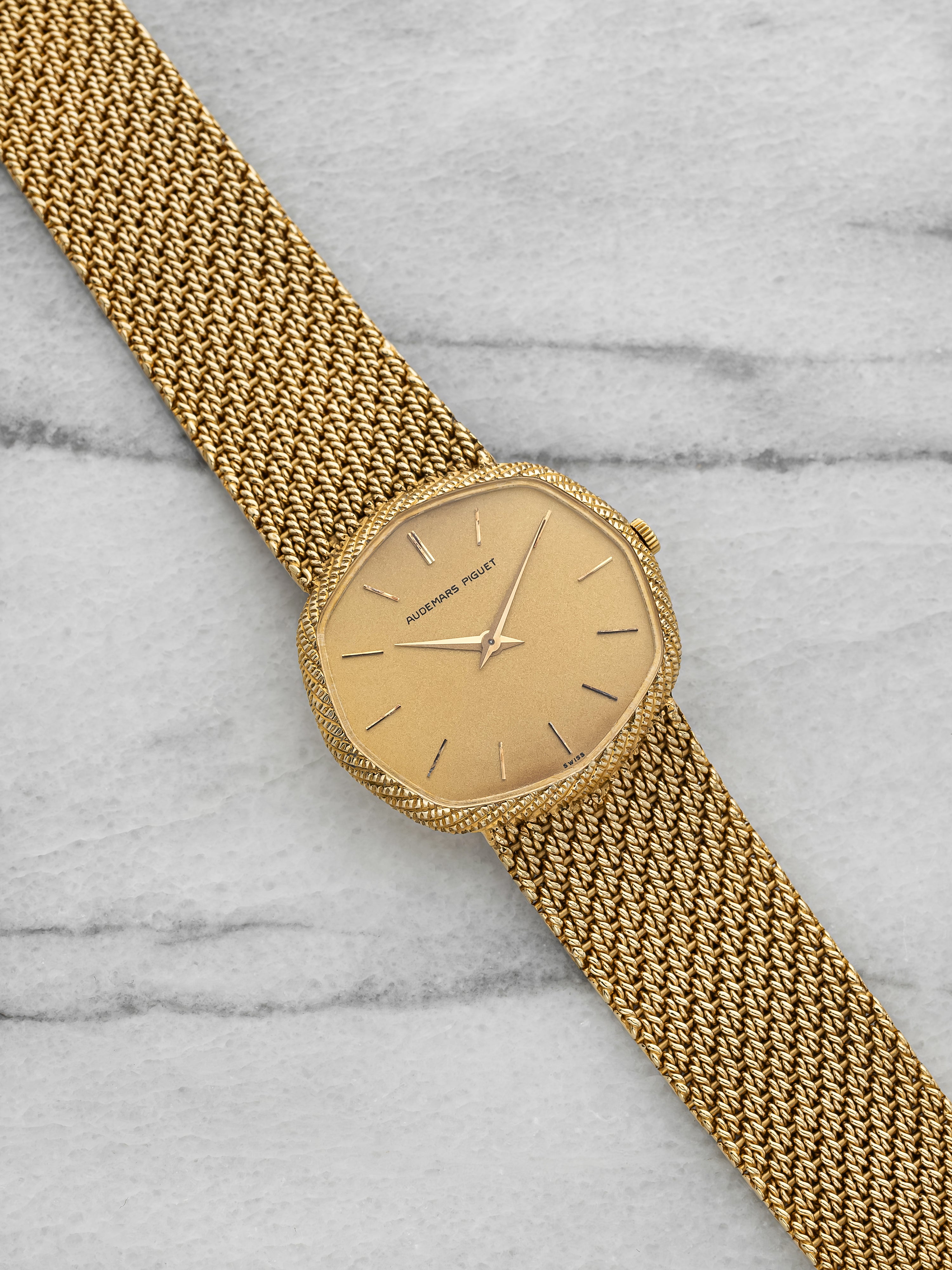 Audemars Piguet Octagonal 18K Yellow Gold Champagne Dial Manual 30x31mm