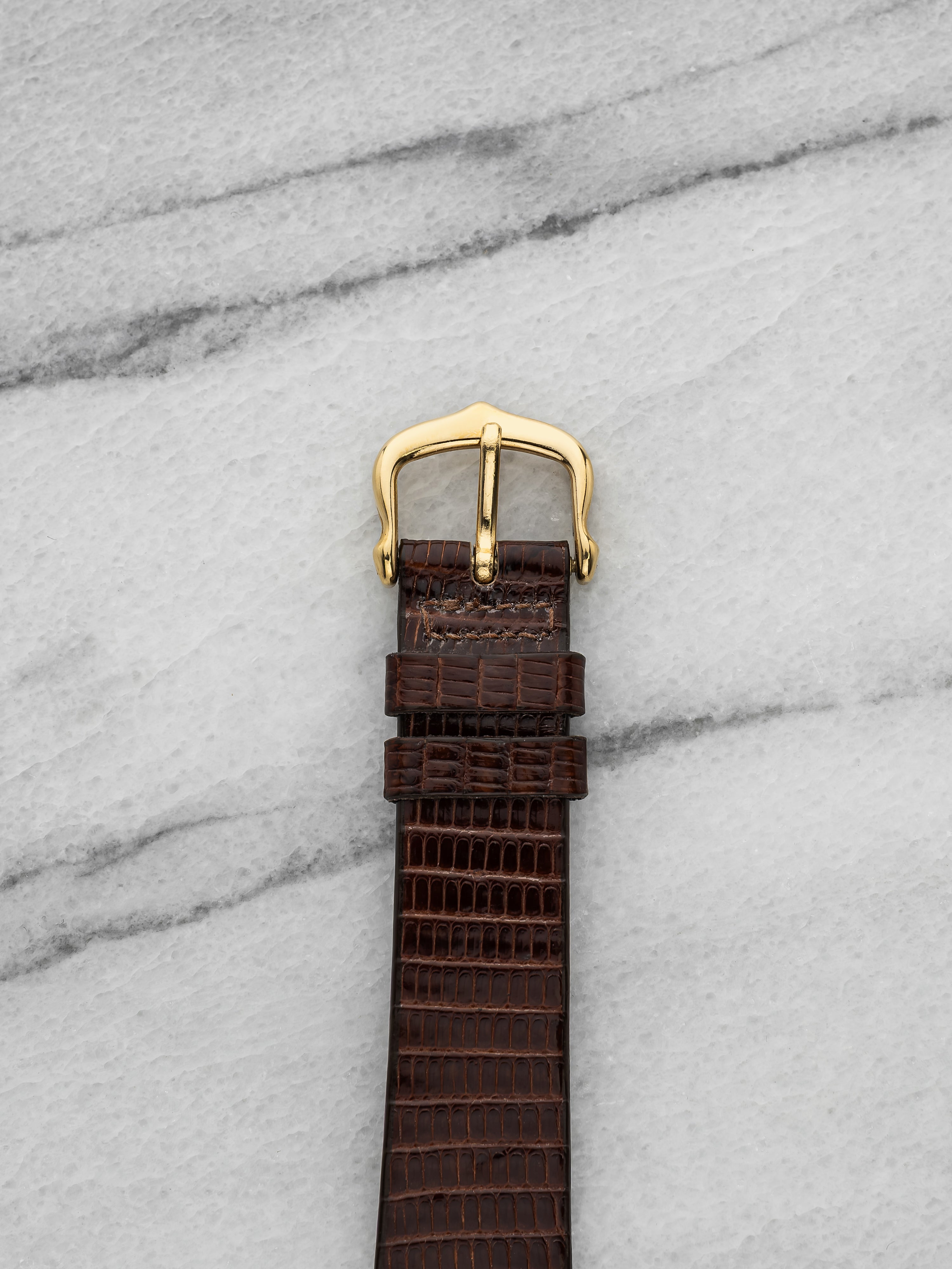 Piaget Classic 8163 - 18K Yellow Gold, Gold Gadron Dial