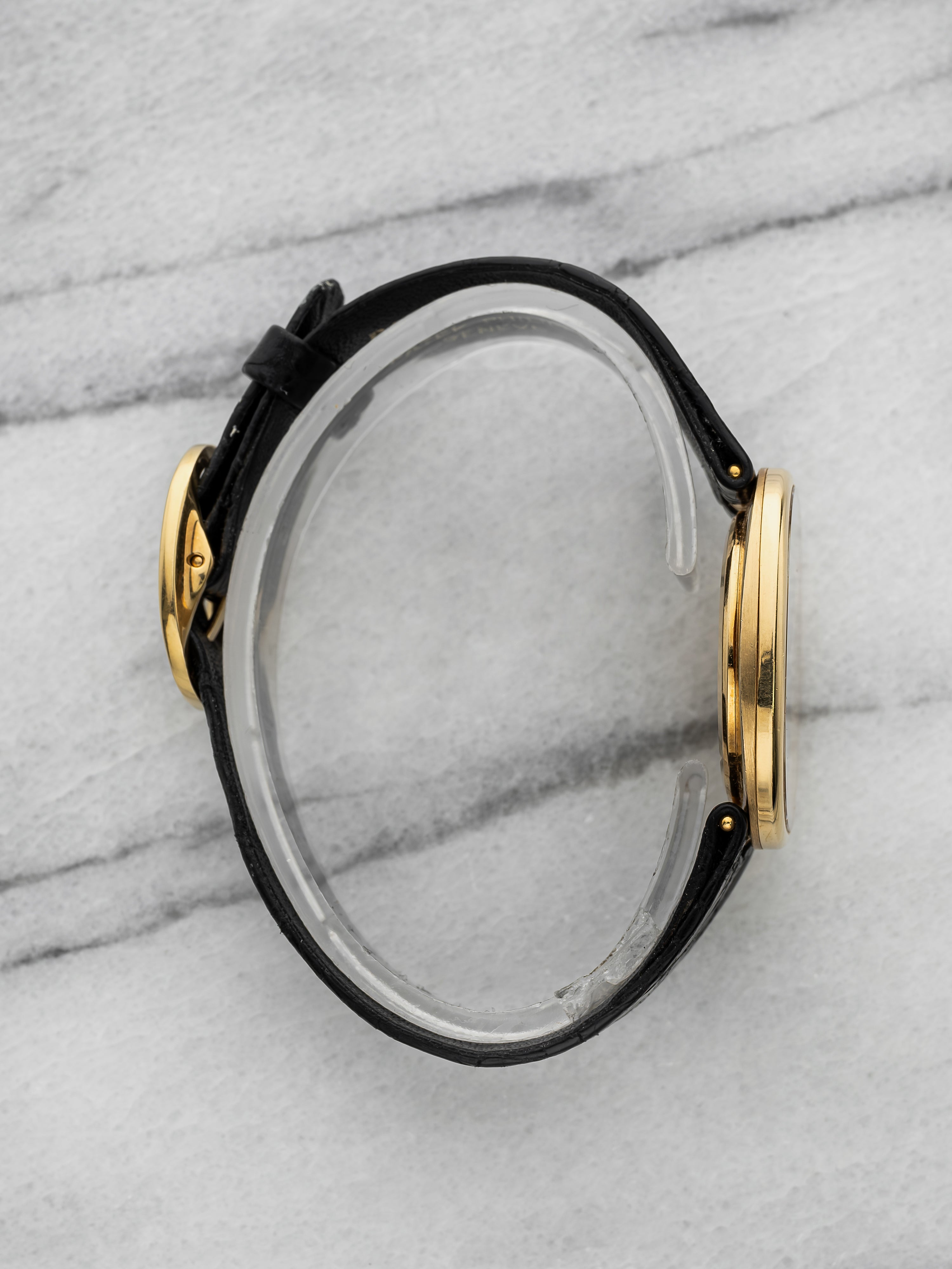 Patek Philippe Ellipse 3848J - 18K Yellow Gold Blue sunburst dial