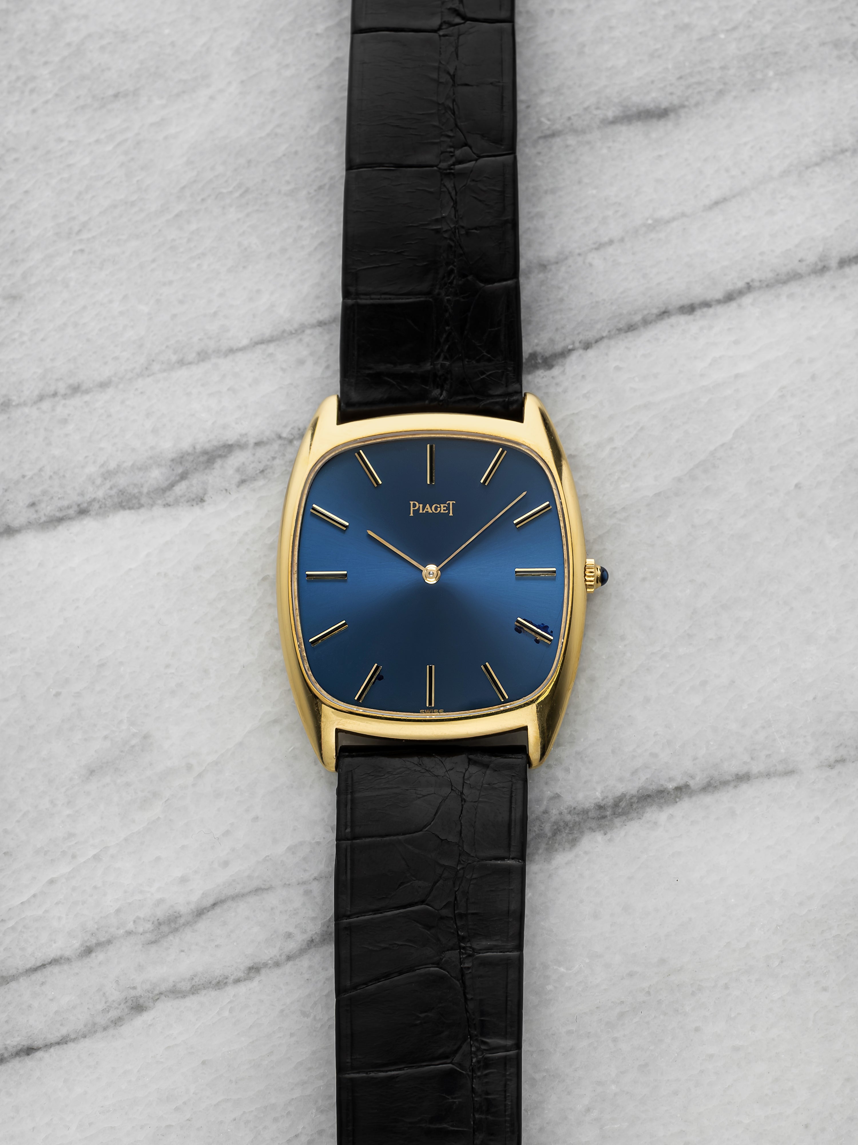 Piaget Emperador 9591 - 18K Yellow Gold, Blue Dial
