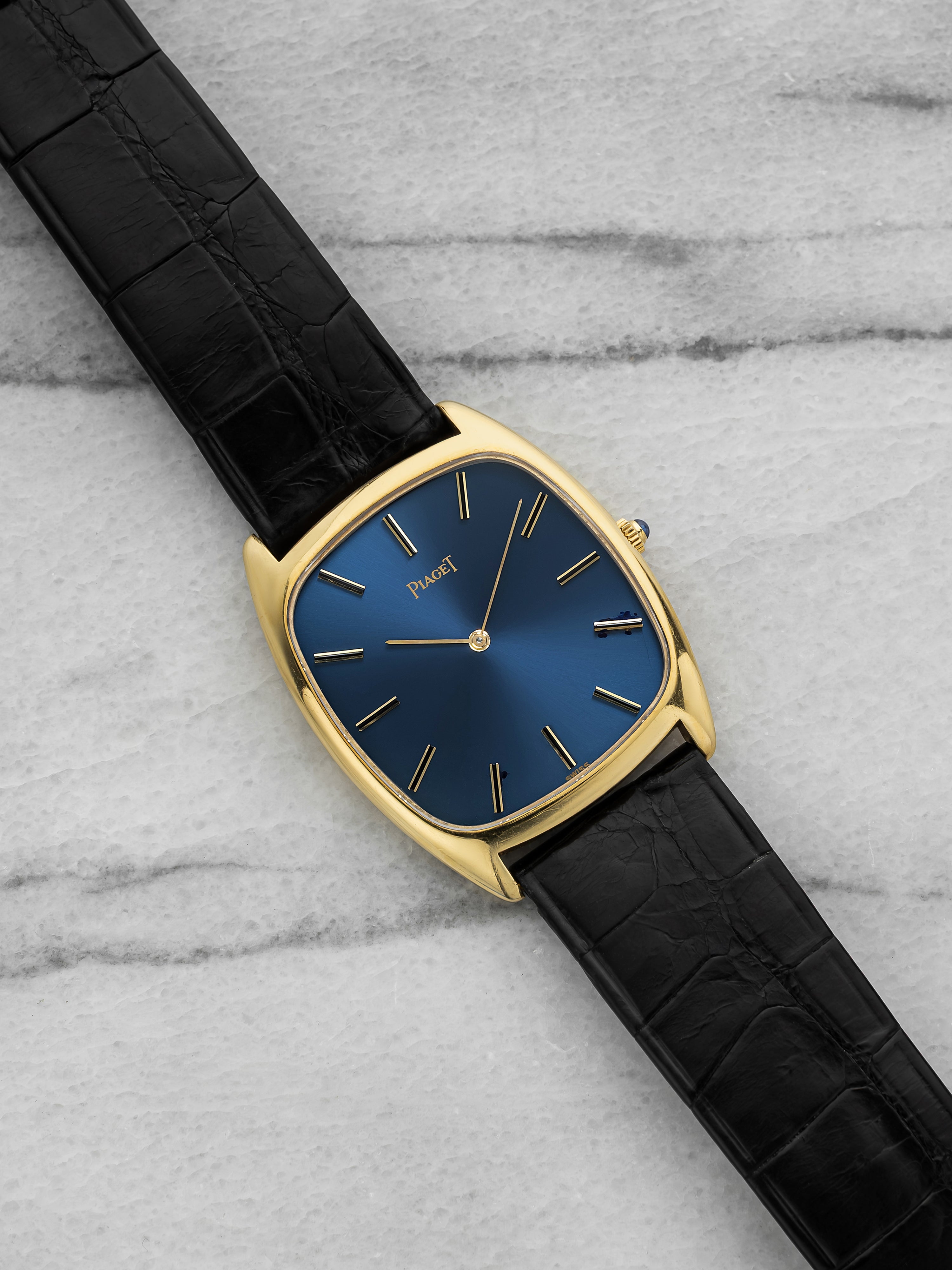 Piaget Emperador 9591 - 18K Yellow Gold, Blue Dial