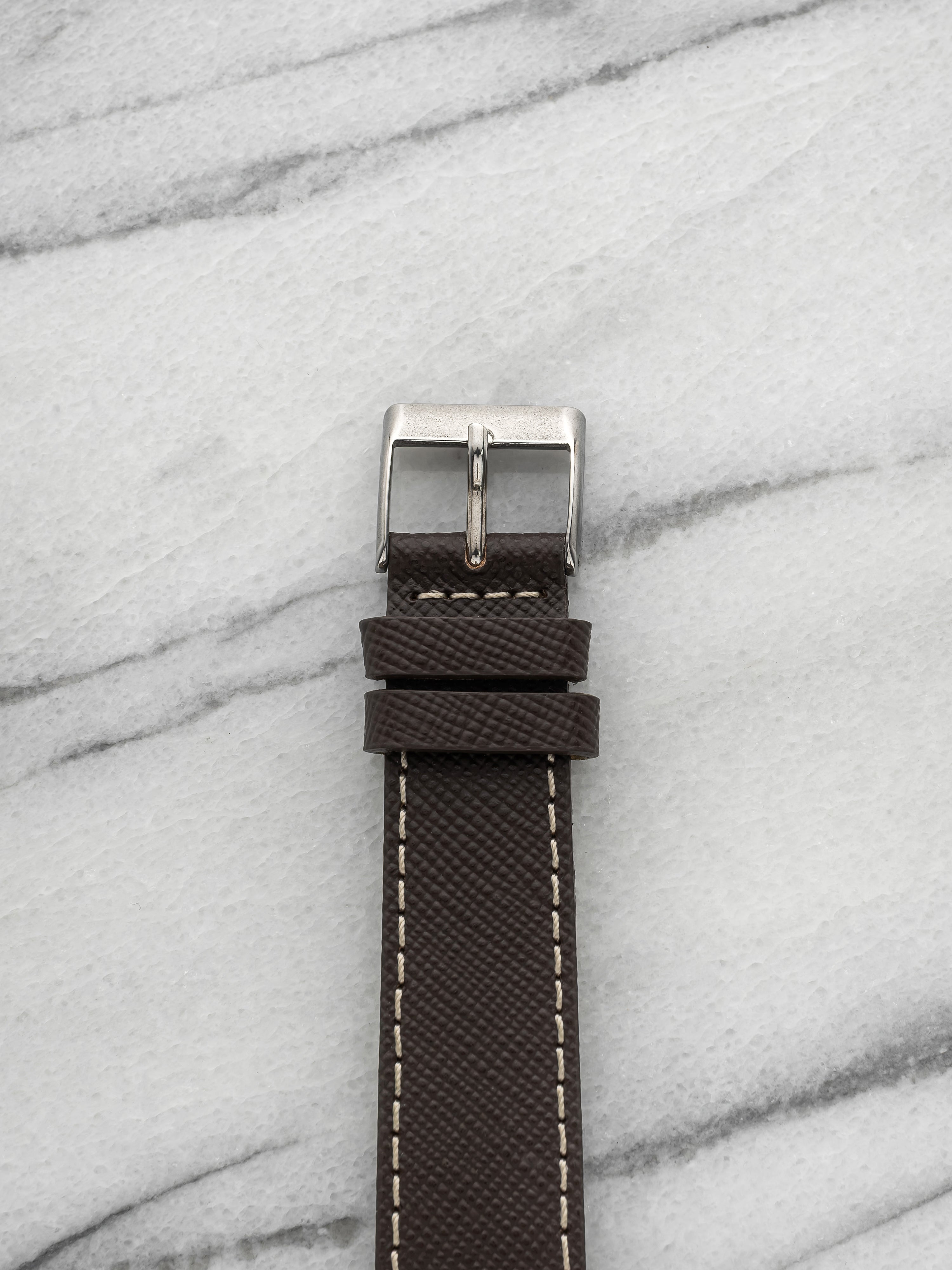 Omega Constellation 167.005 - Capped Gold Silver Sunburst Dial