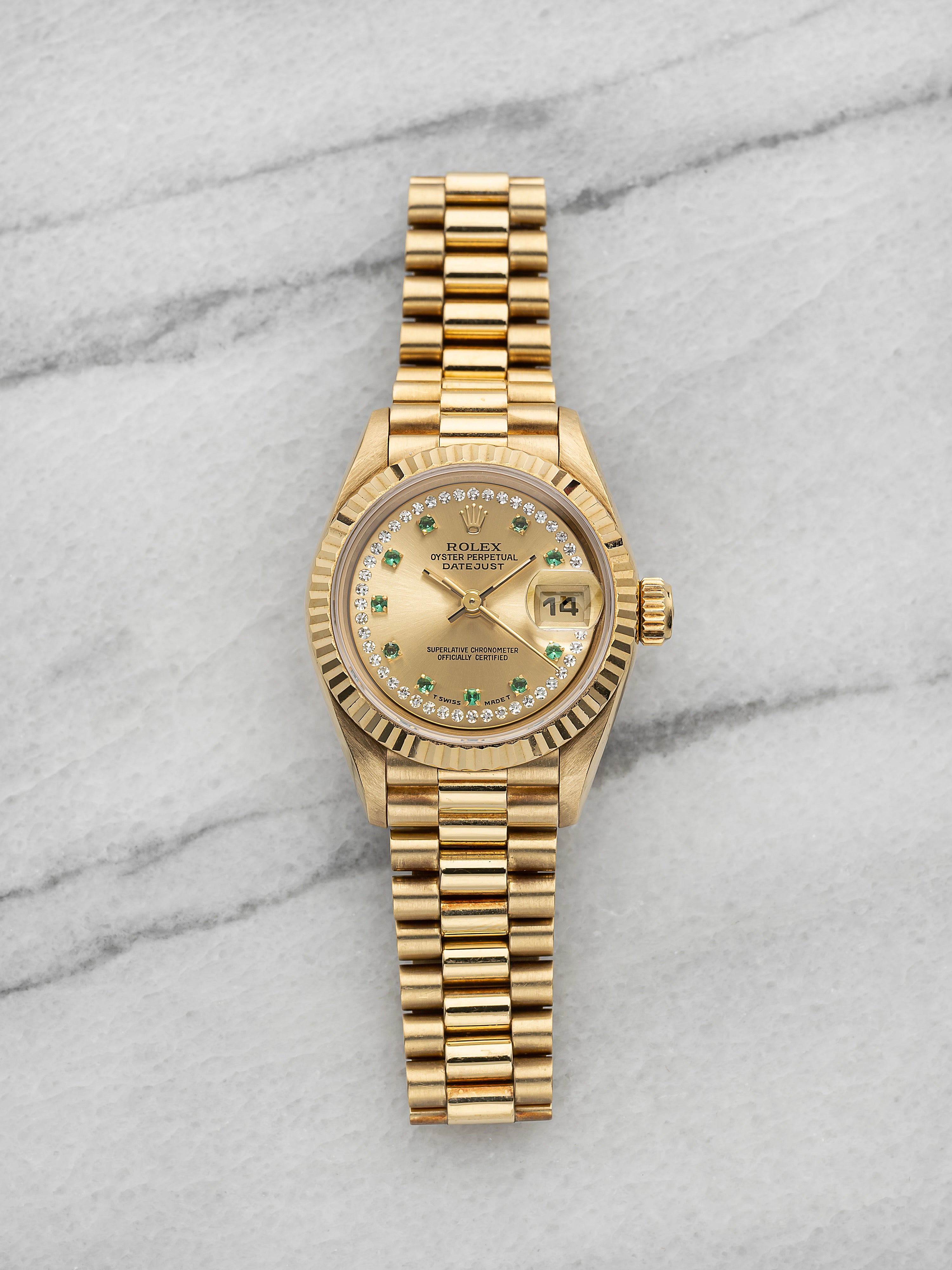 RolexLady Datejust - 18K Yellow Gold Factory Emerald Indices String Diamond Dial