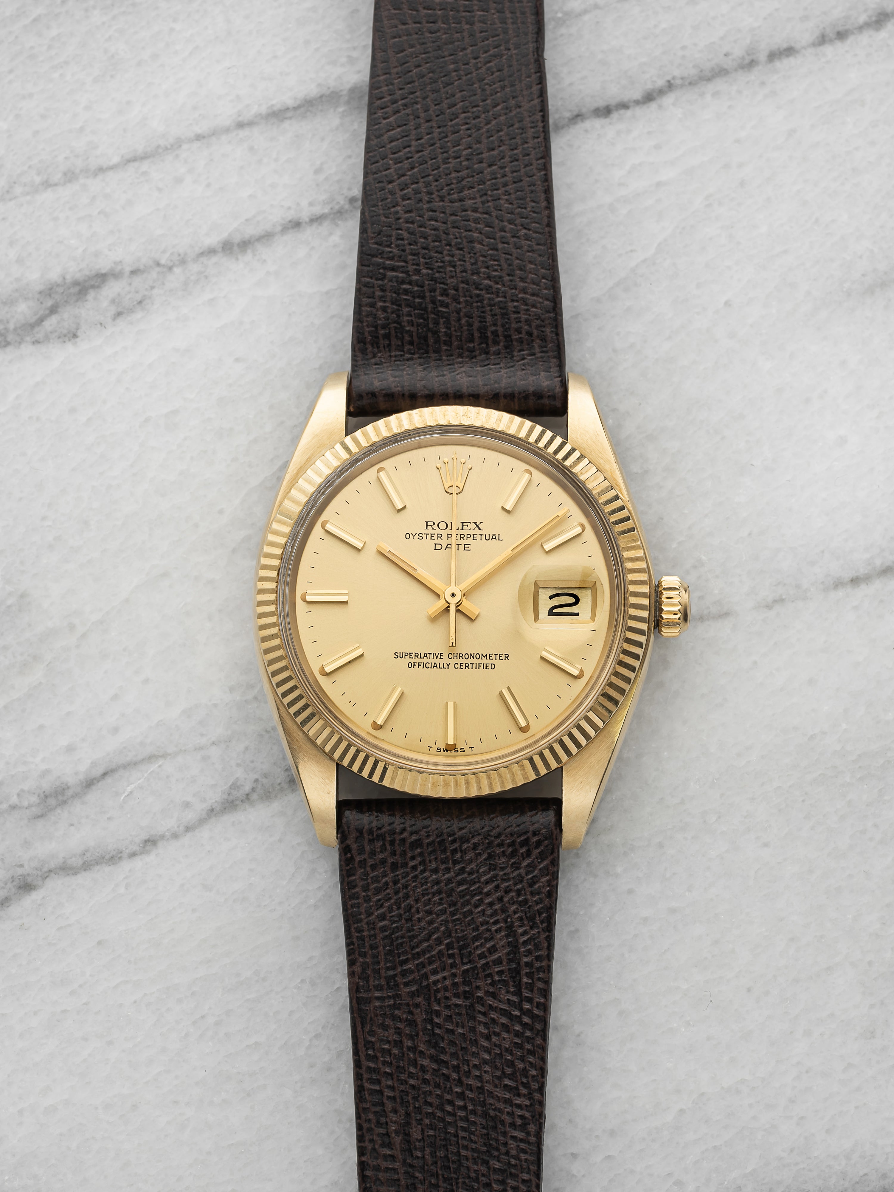Vintage 1976 Rolex Oyster Perpetual Date 1503 14K YG Champagne Dial Auto 34mm