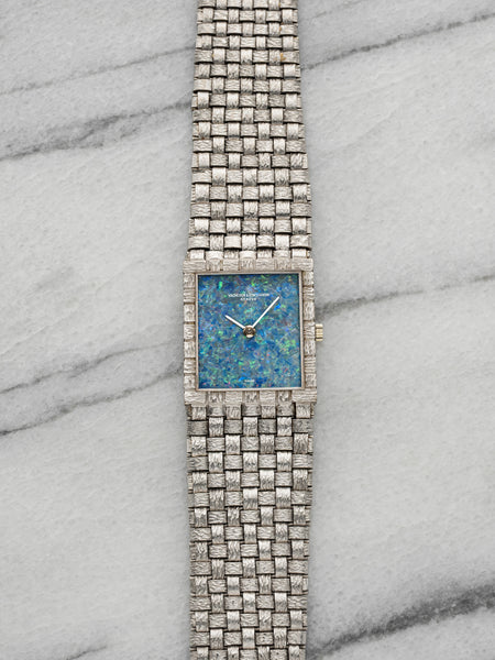 Vacheron Constantin 7186 - Integrated 18K White Gold Opal Dial
