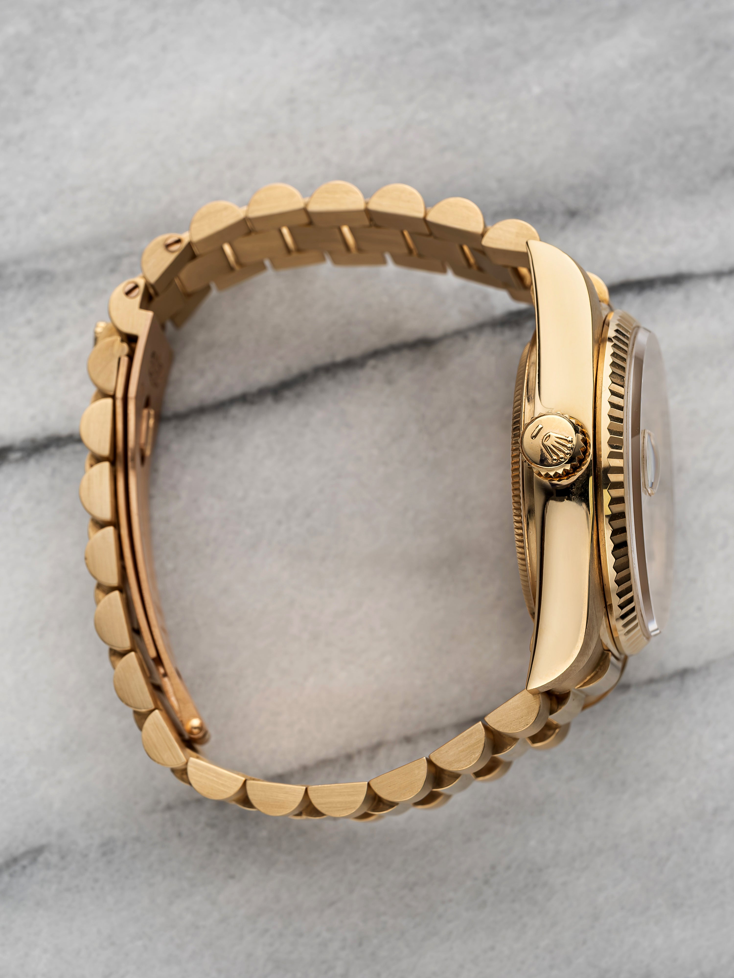 Rolex Daydate 18038 - 18K Yellow Gold.