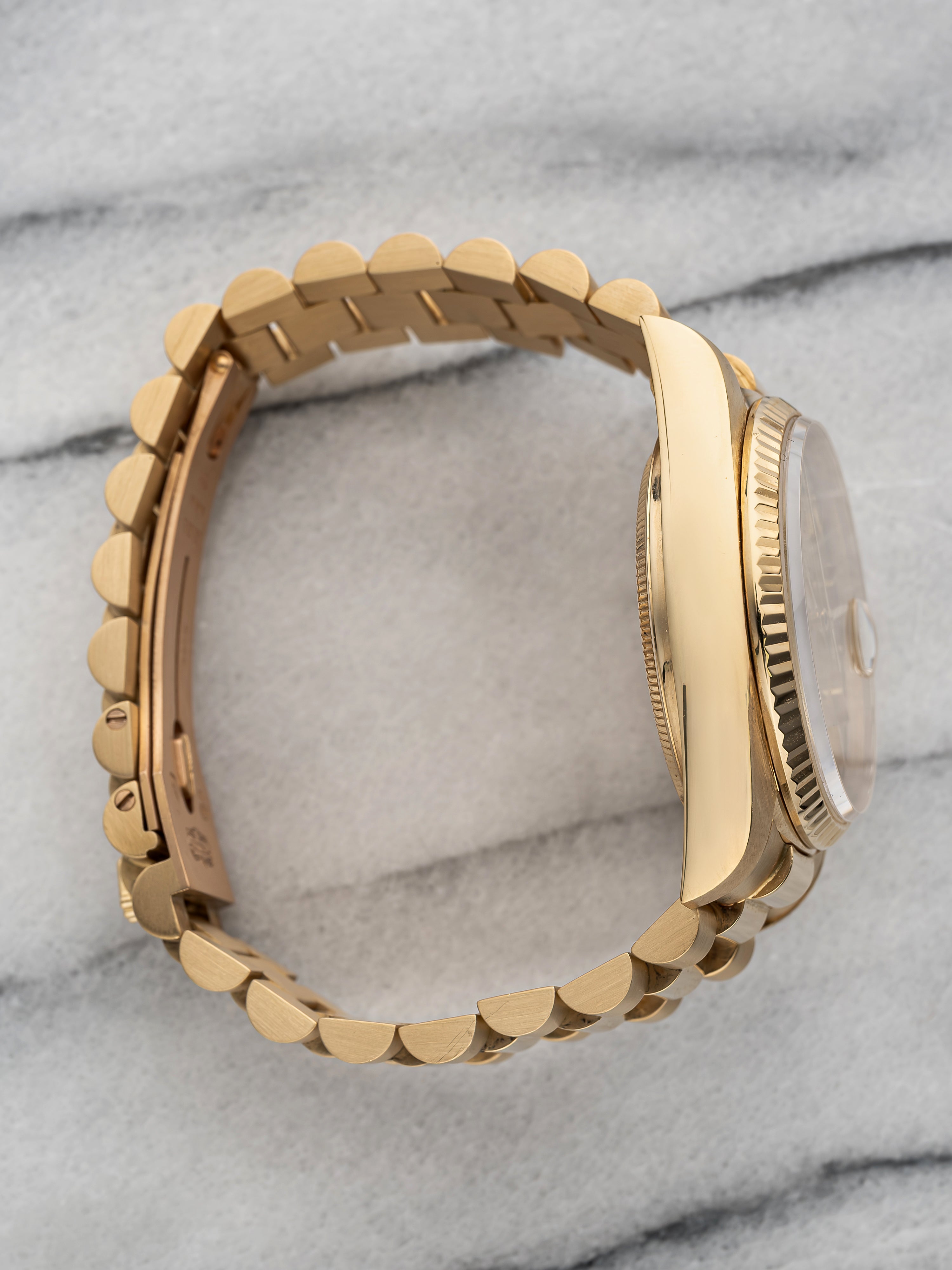 Rolex Daydate 18038 - 18K Yellow Gold.