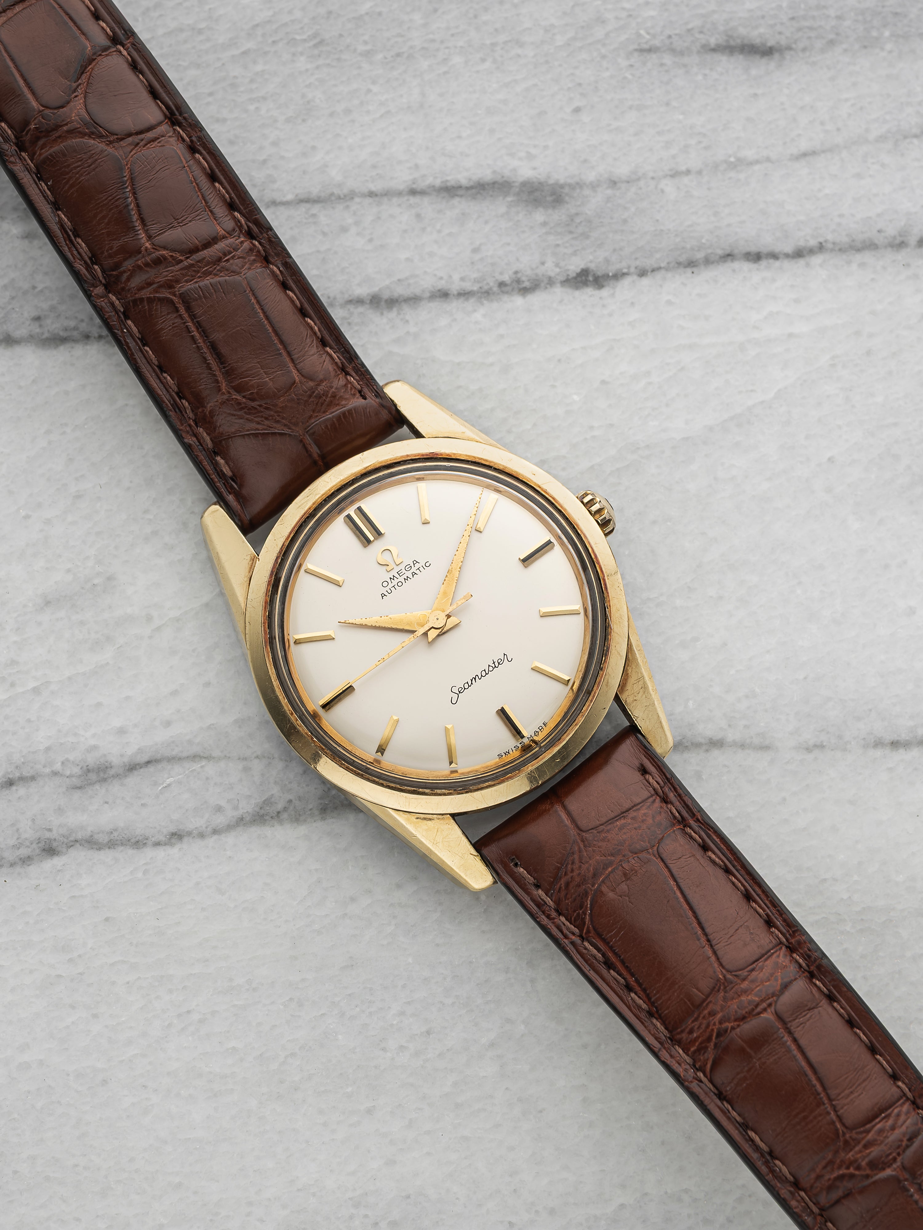 Vintage 1950s Omega Seamaster 2575 SC Capped Gold Silver Dial Auto 35mm