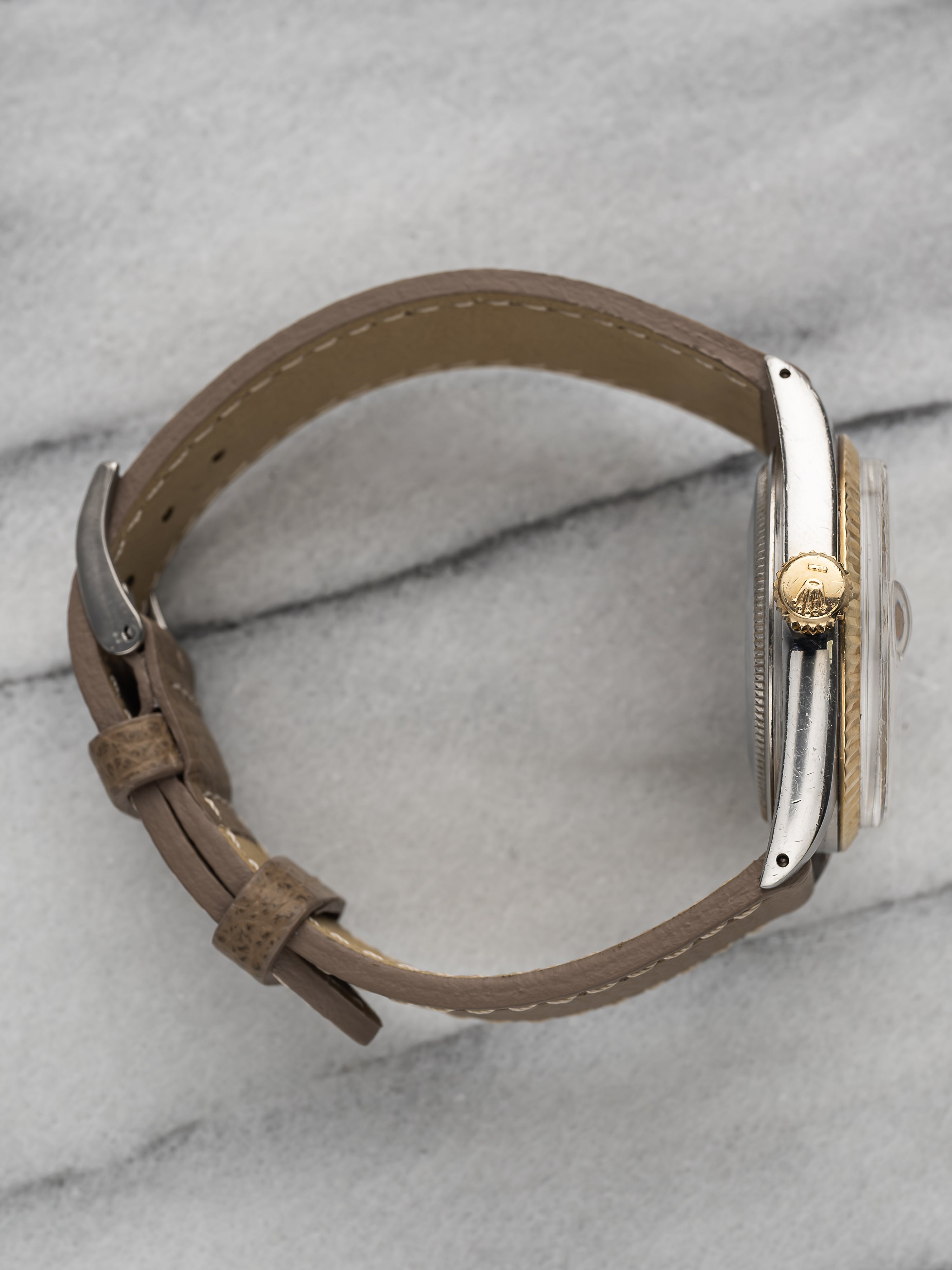 Rolex Datejust 1601 - Champagne Dial.