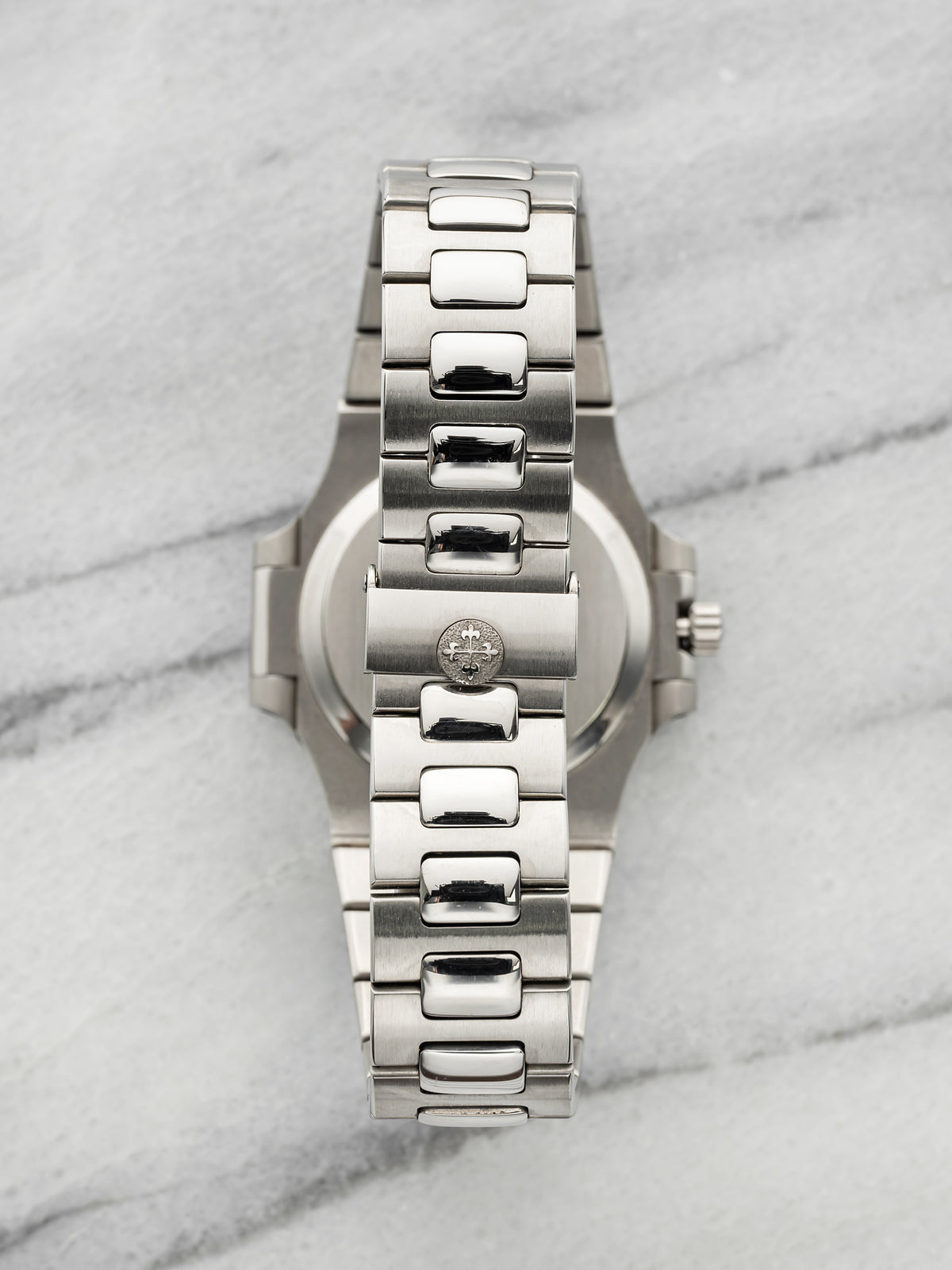 Patek Philippe Nautilus 3800 - Stainless Steel Blue Sigma Dial