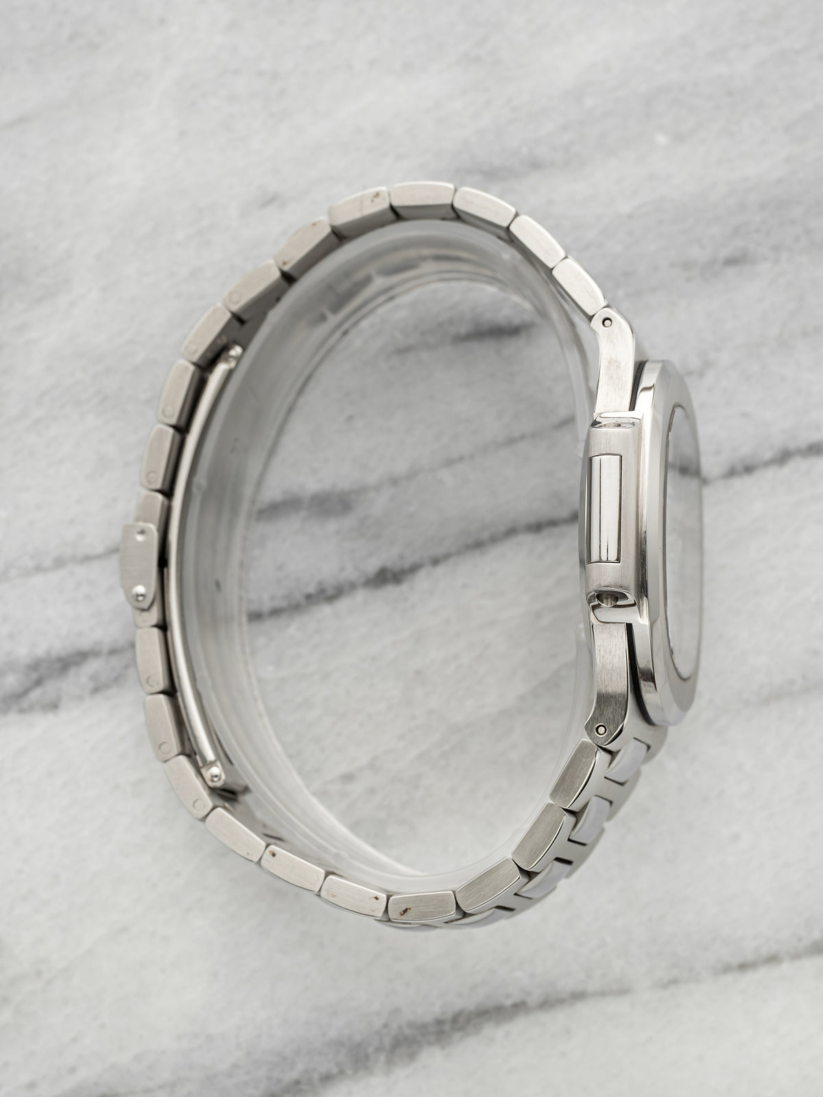 Patek Philippe Nautilus 3800 - Stainless Steel Blue Sigma Dial
