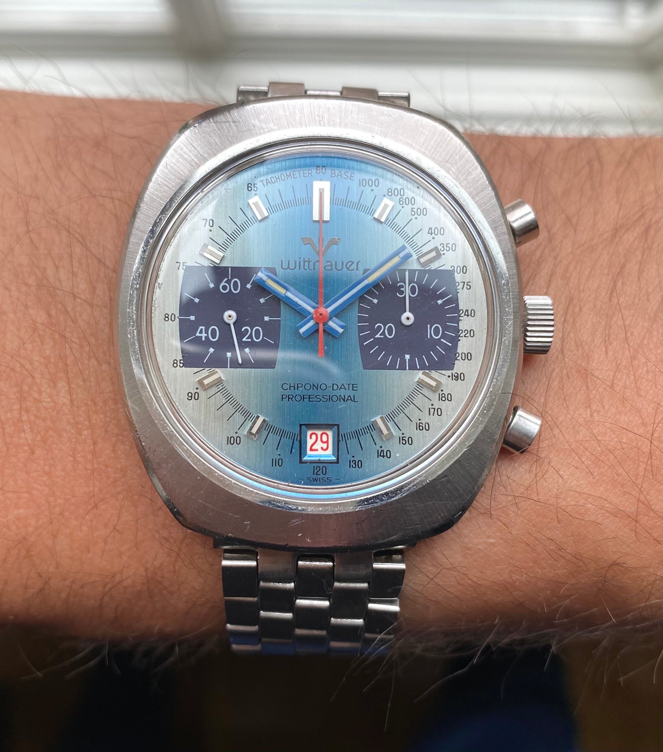 Wittnauer Chrono-Date — "Paul Newman" style