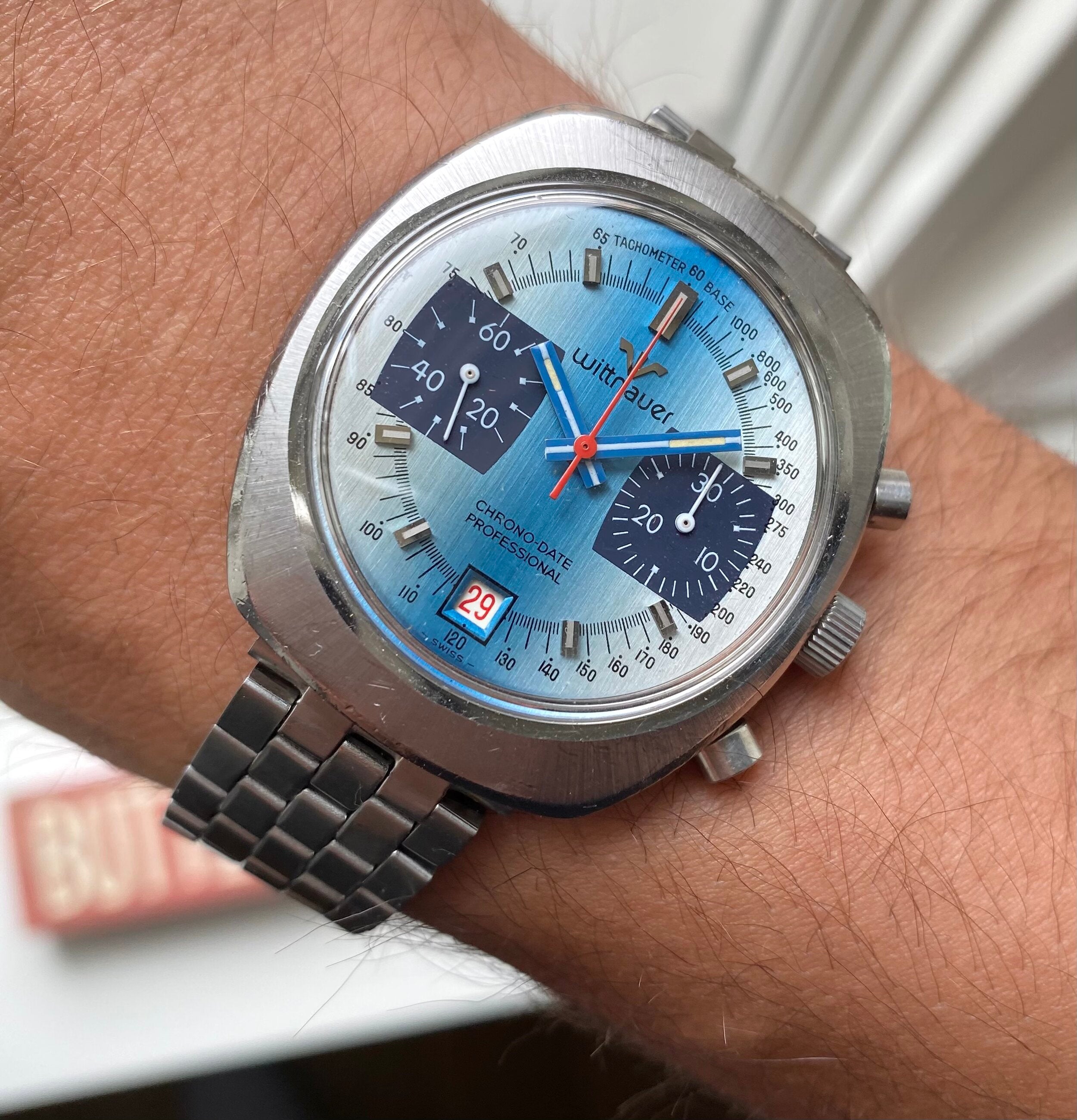 Wittnauer Chrono-Date — "Paul Newman" style