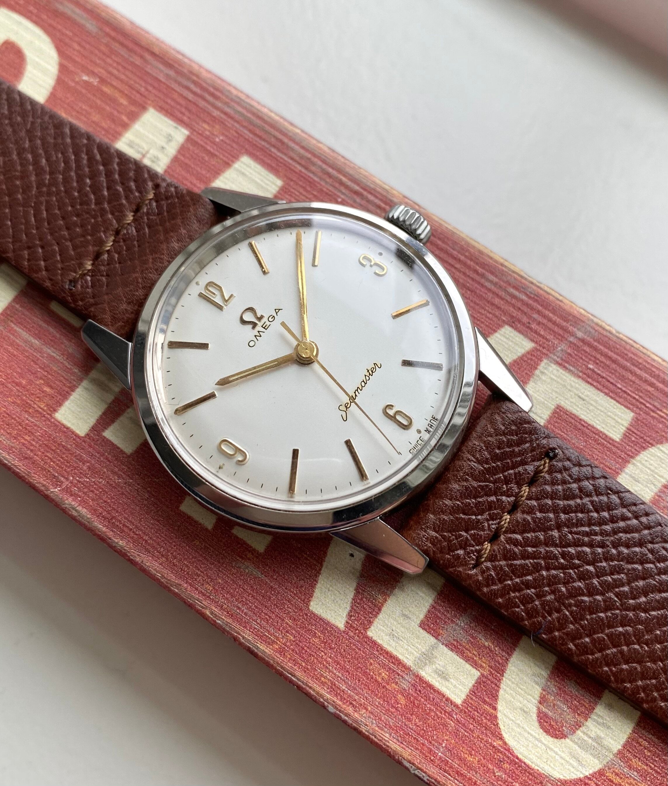 Omega Seamaster — Arabic Numerals