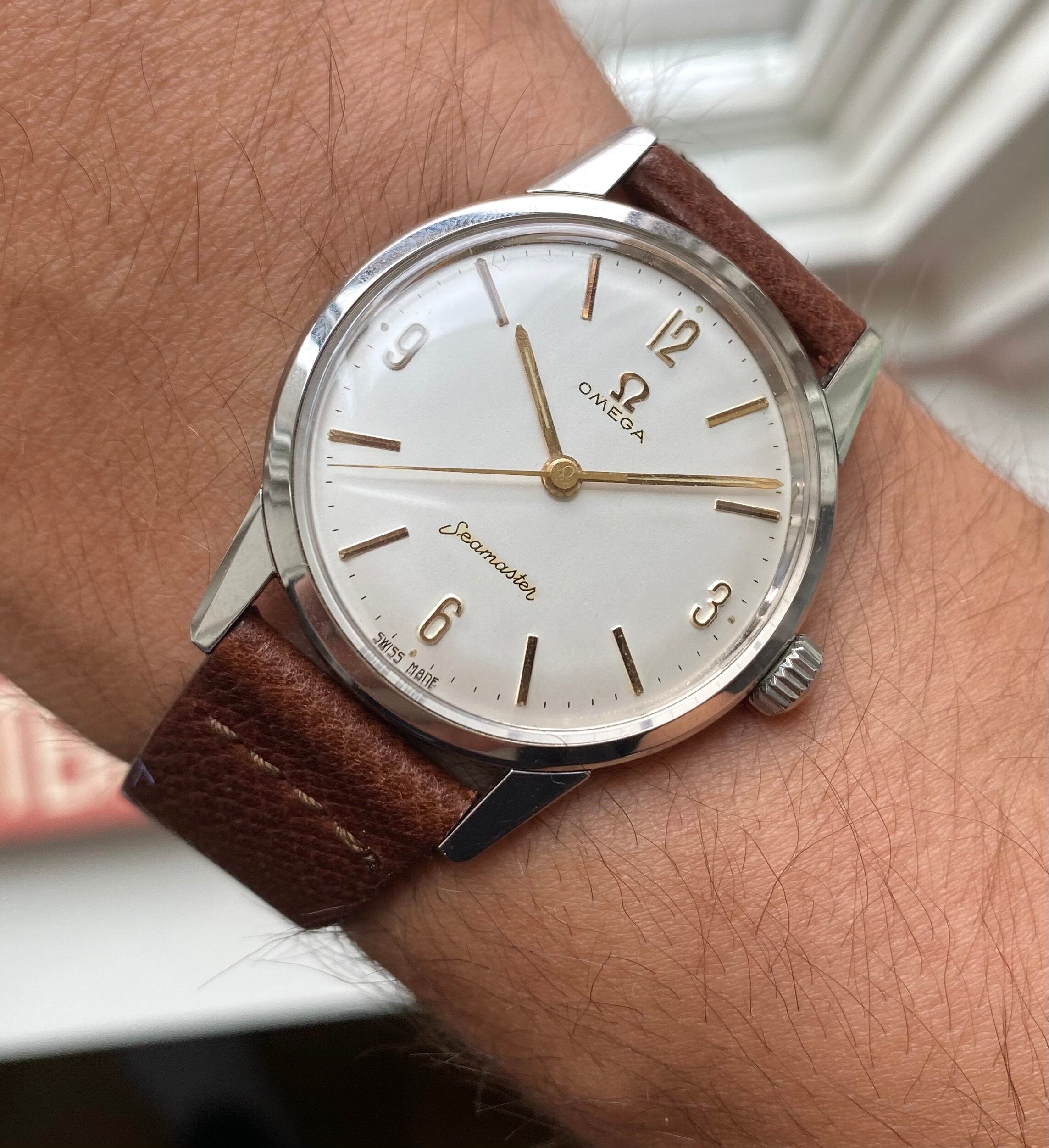 Omega Seamaster — Arabic Numerals