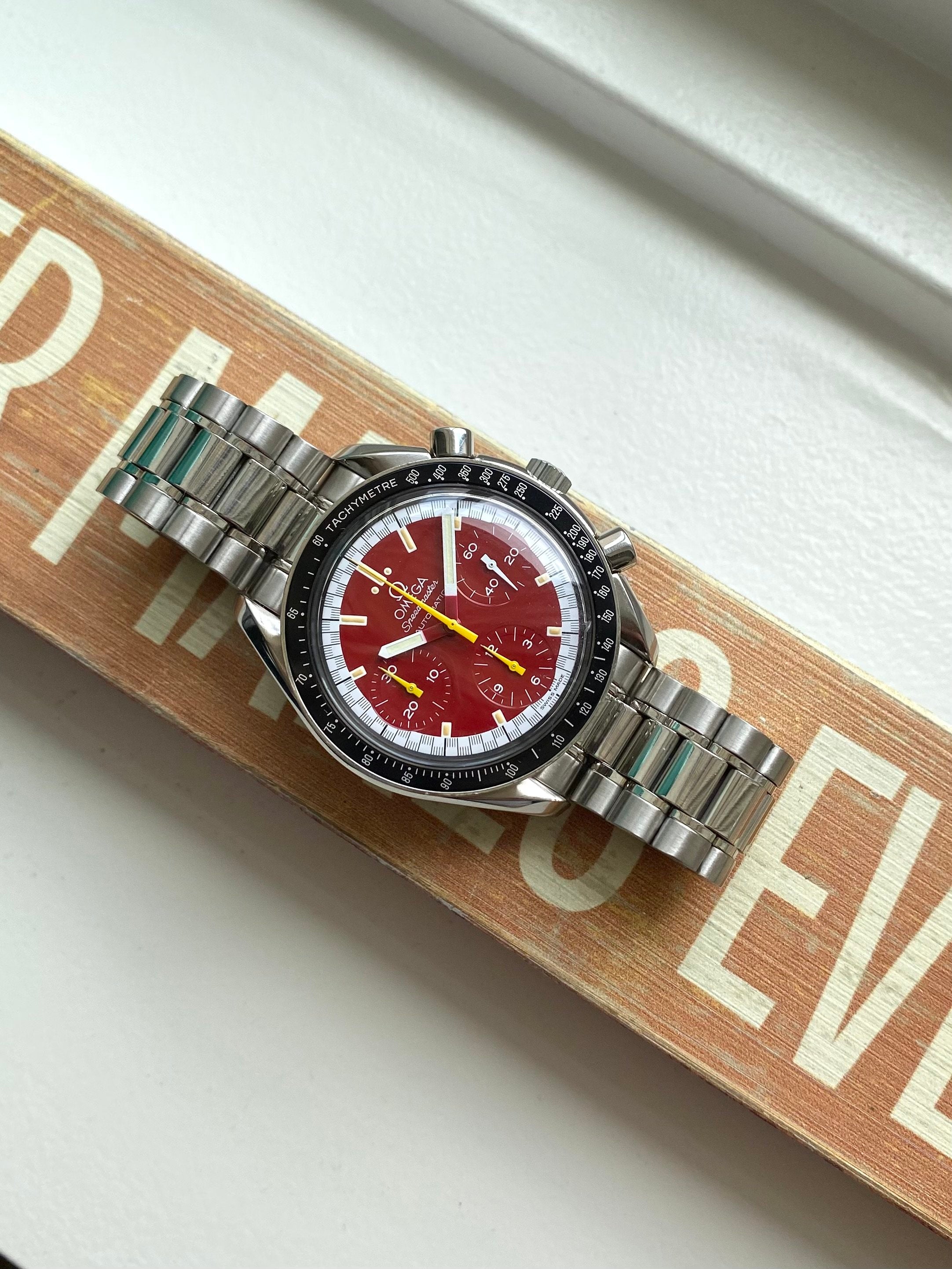 Omega Speedmaster Schumacher - Red.