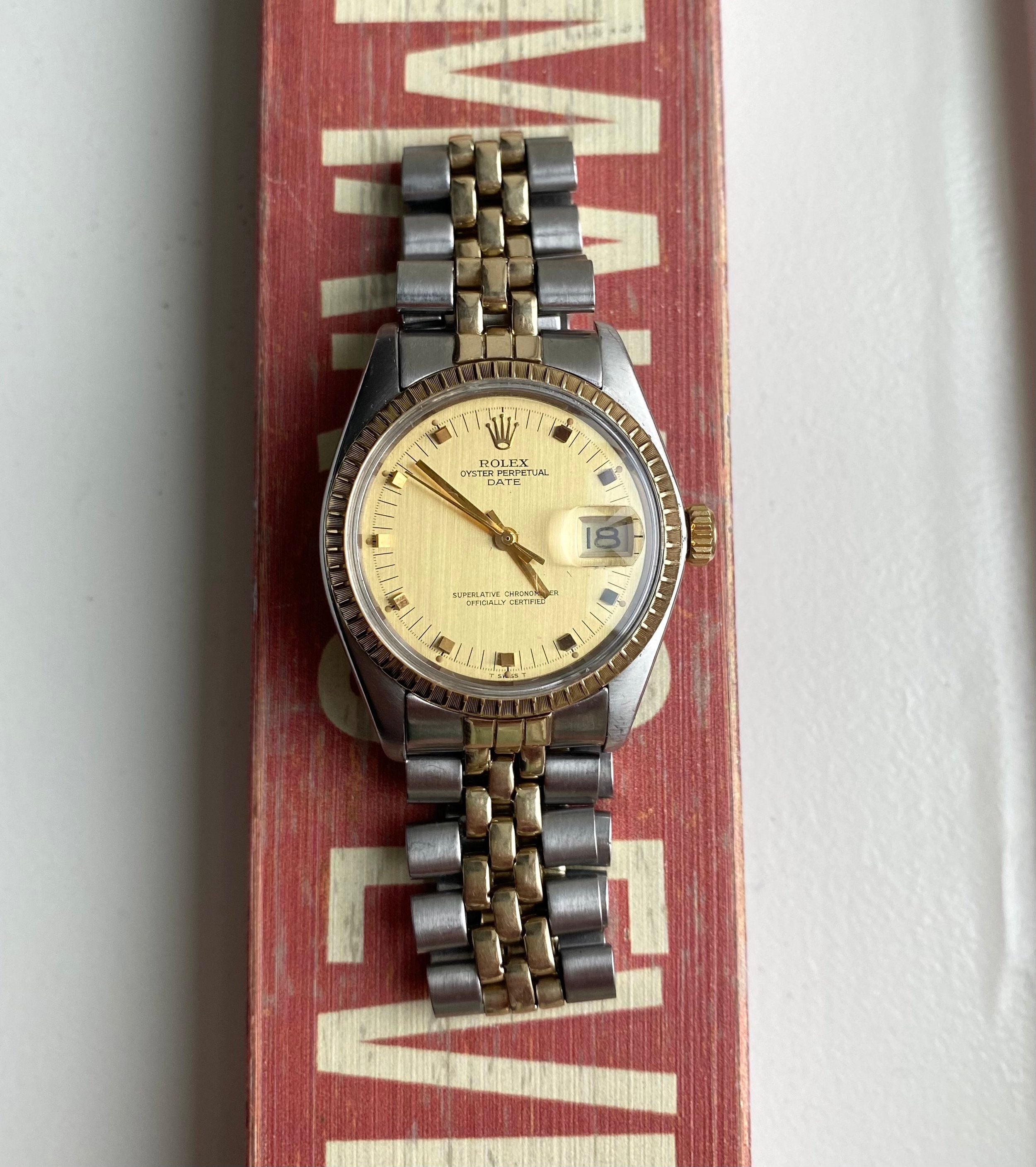 Rolex Oysterperpetual Date ref. 5500 — Two-tone Lemon Dial