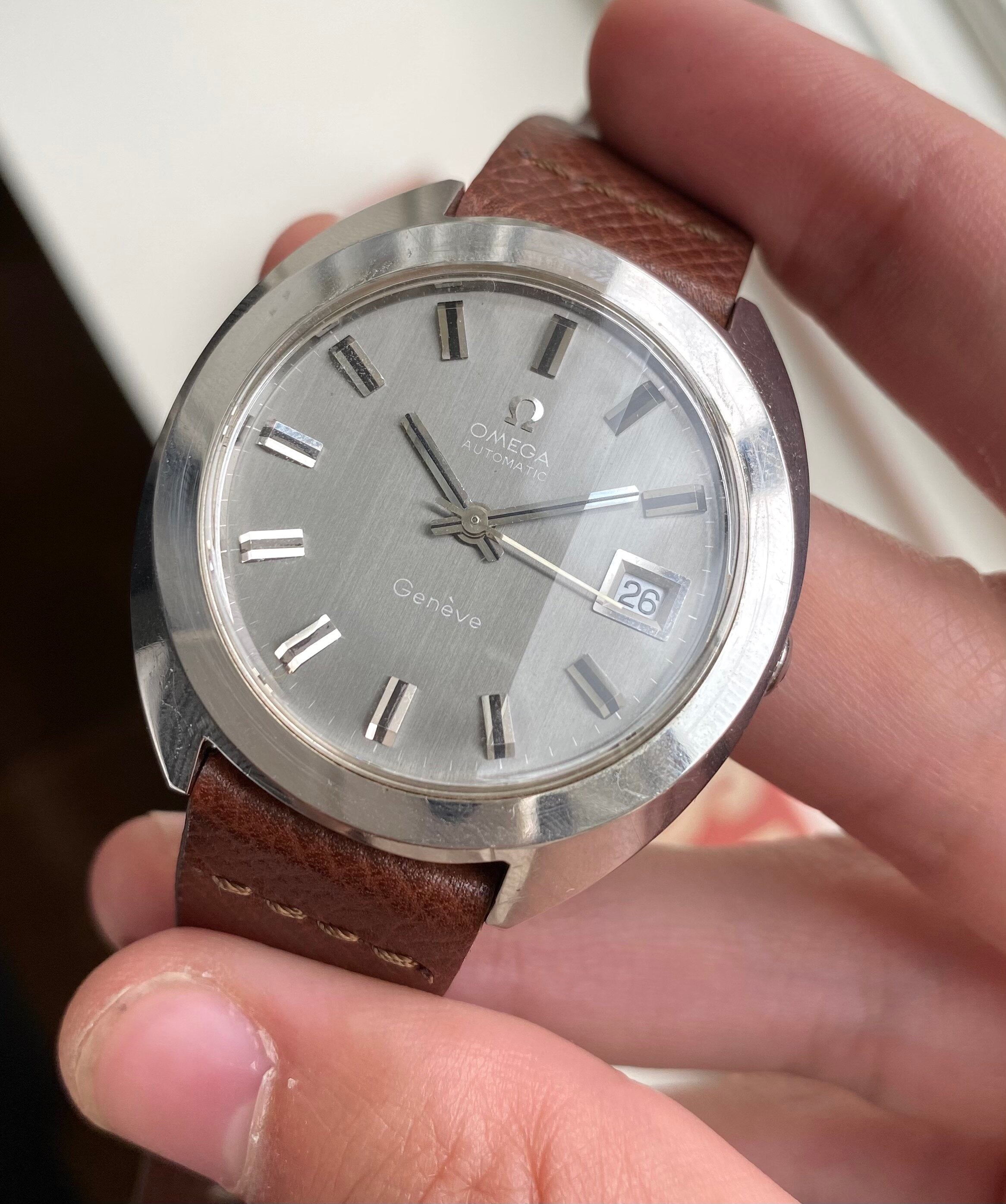 Omega Geneve — Grey "Mirror" Crystal