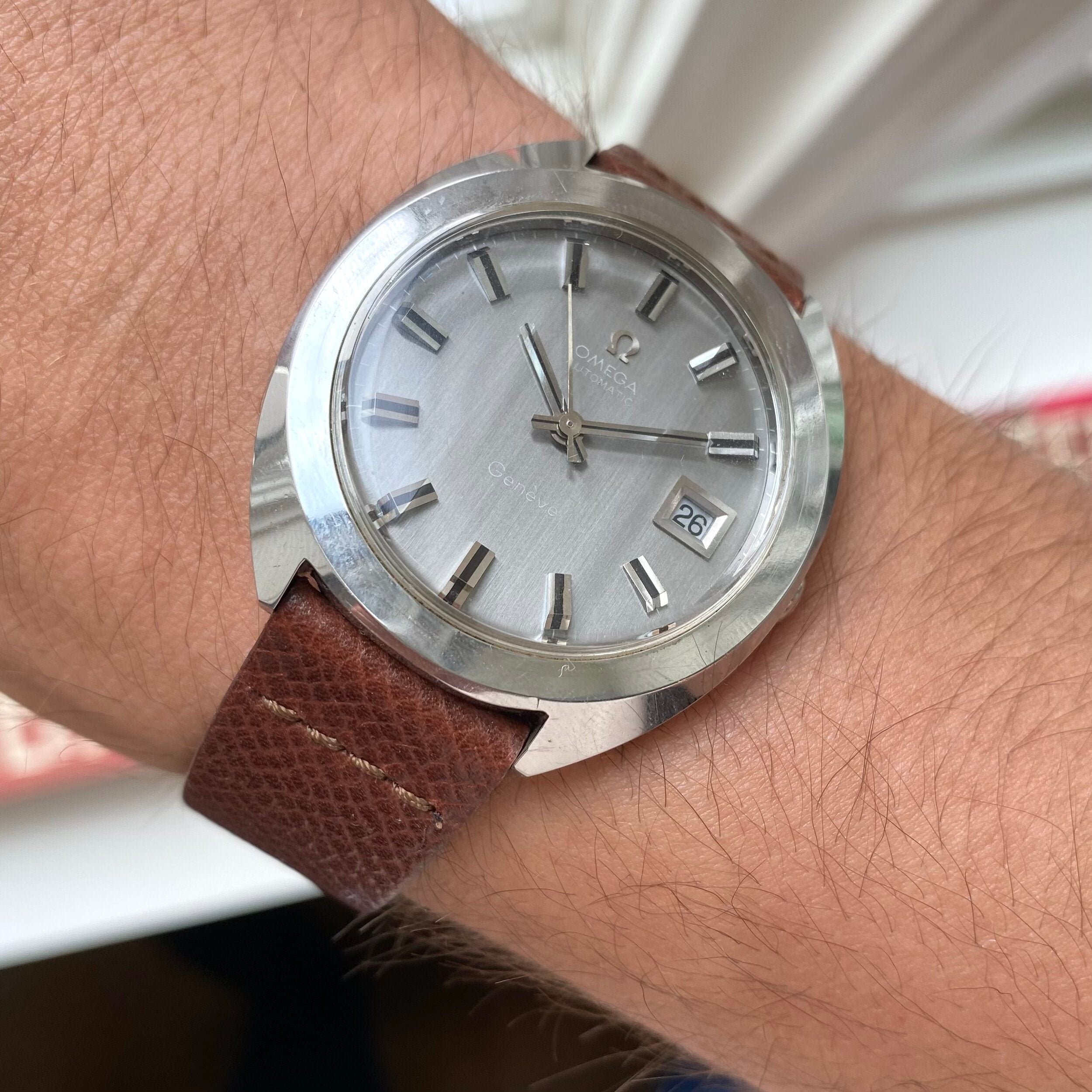 Omega Geneve — Grey "Mirror" Crystal