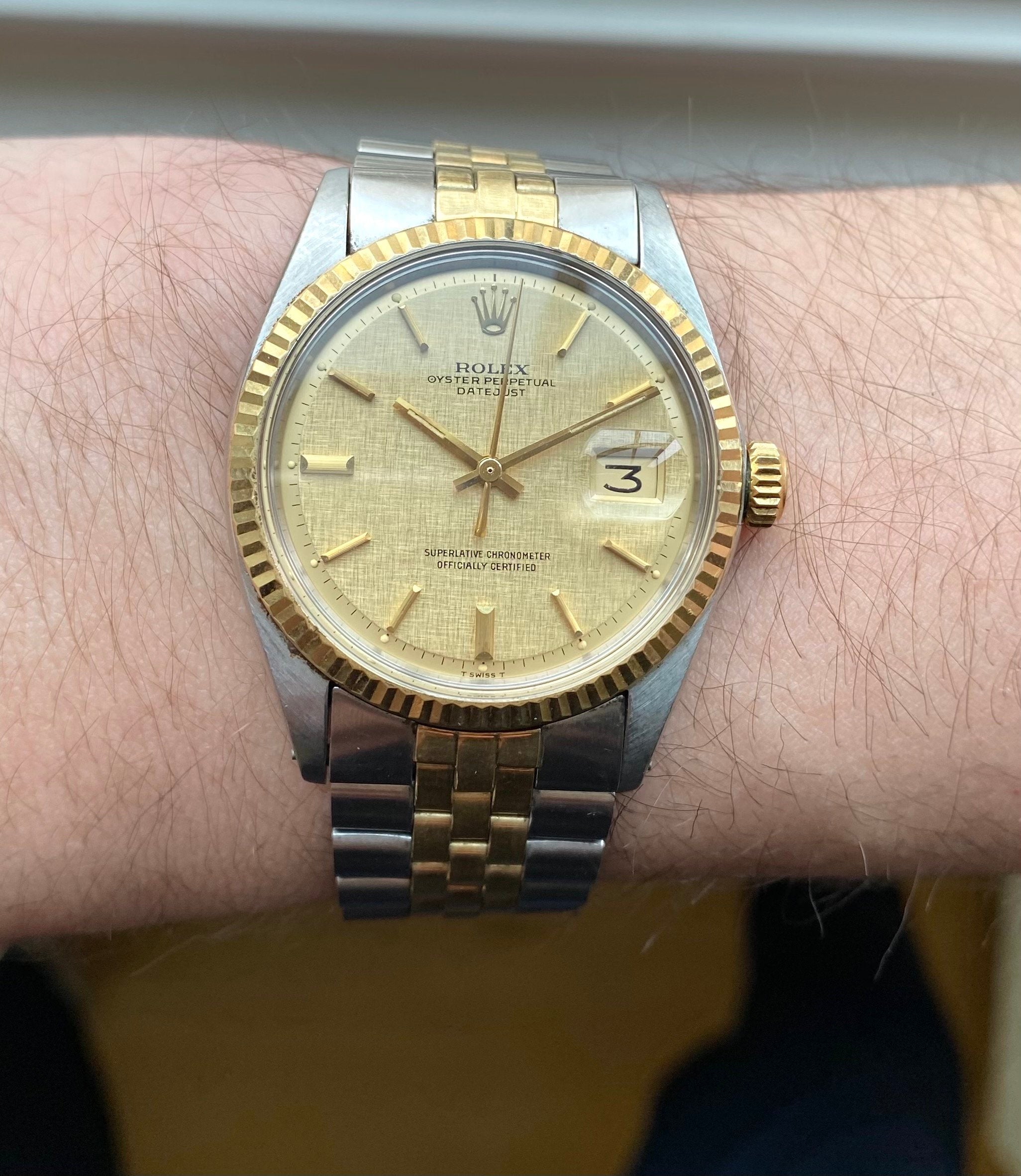 Rolex Datejust ref. 1601 — Champagne Linen Dial