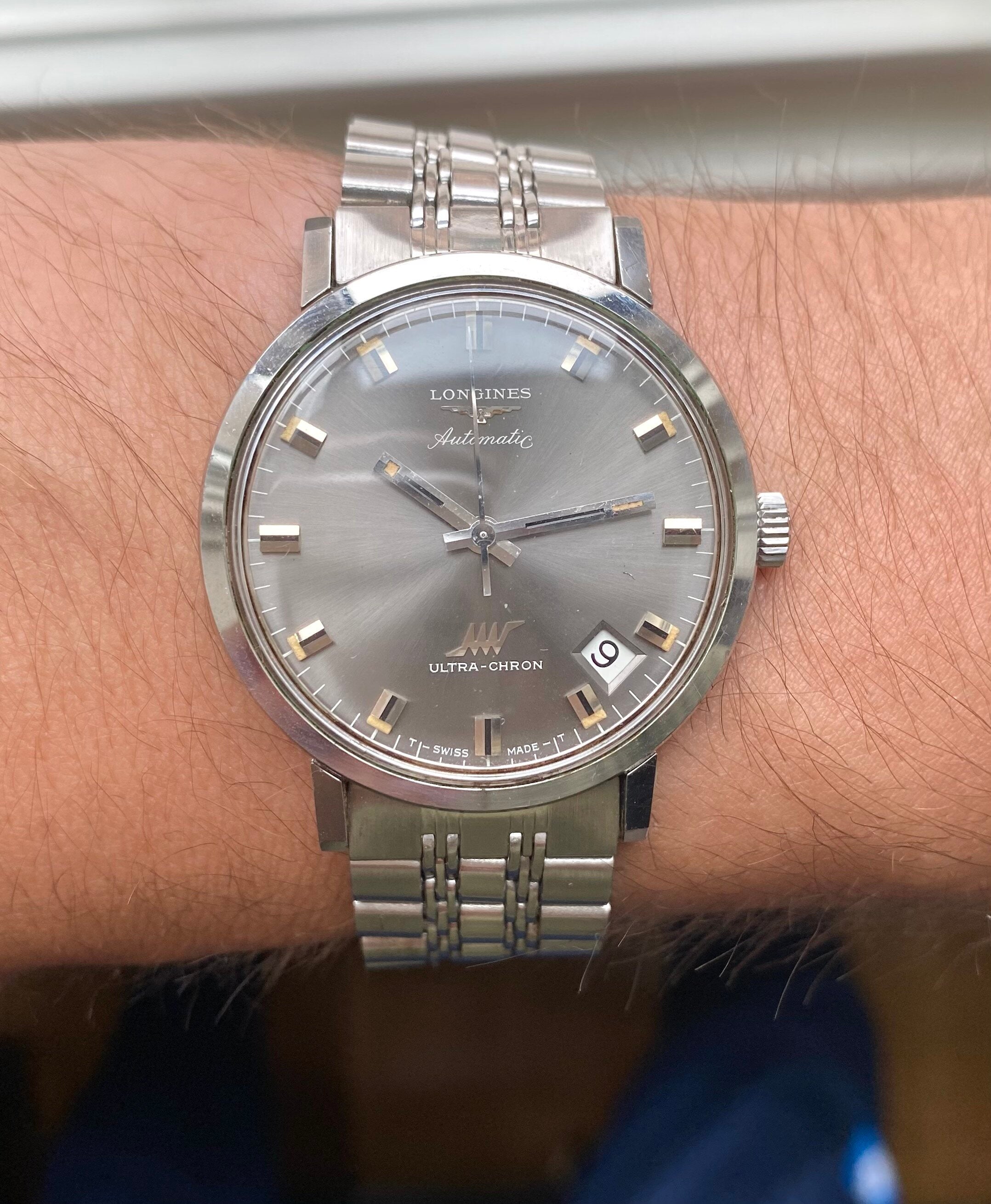 Longines Ultra Chron — Grey dial