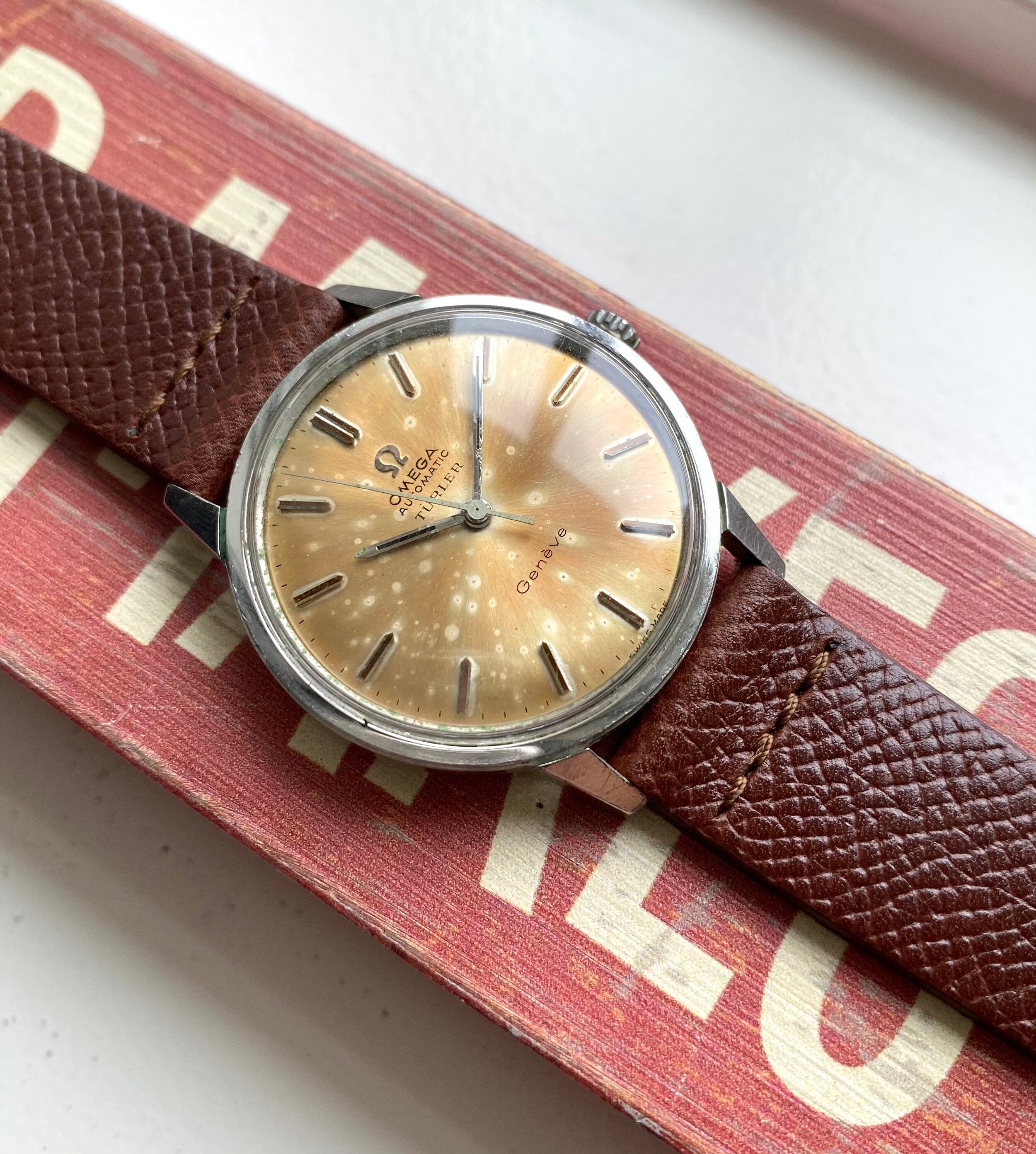 Omega Geneve — "Türler" Signed Patina Dial