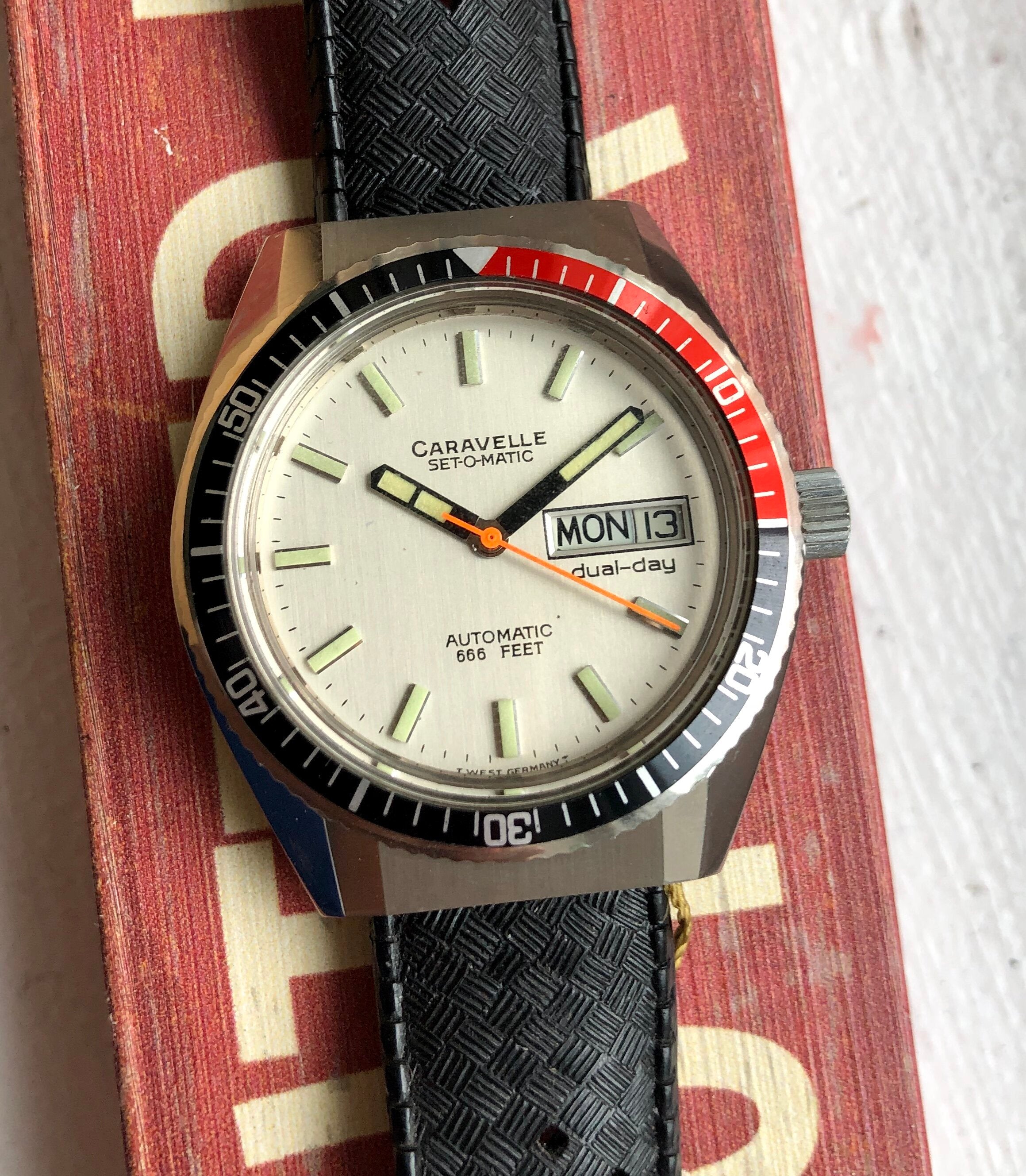 Caravelle Devil Diver NOS