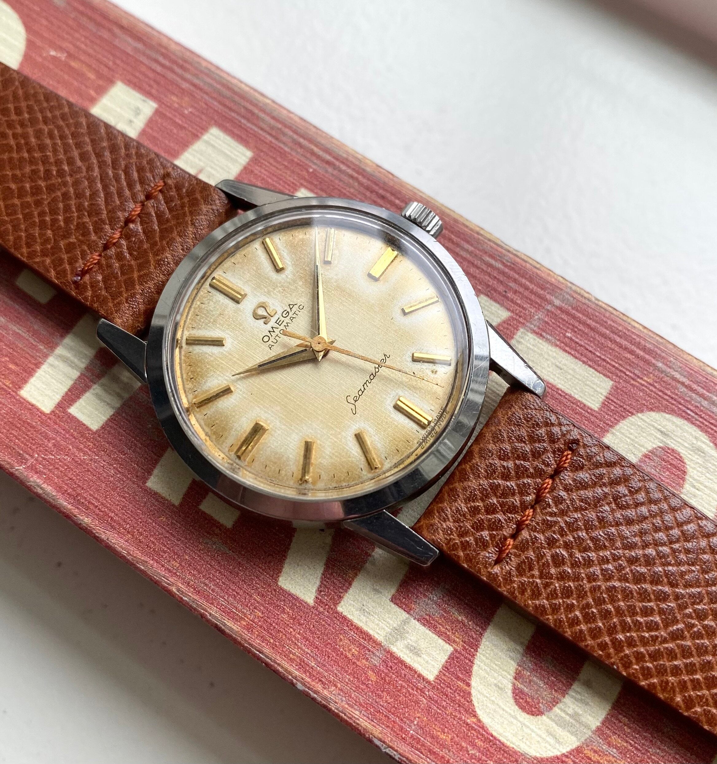 Omega Seamaster — Linen Patina Dial