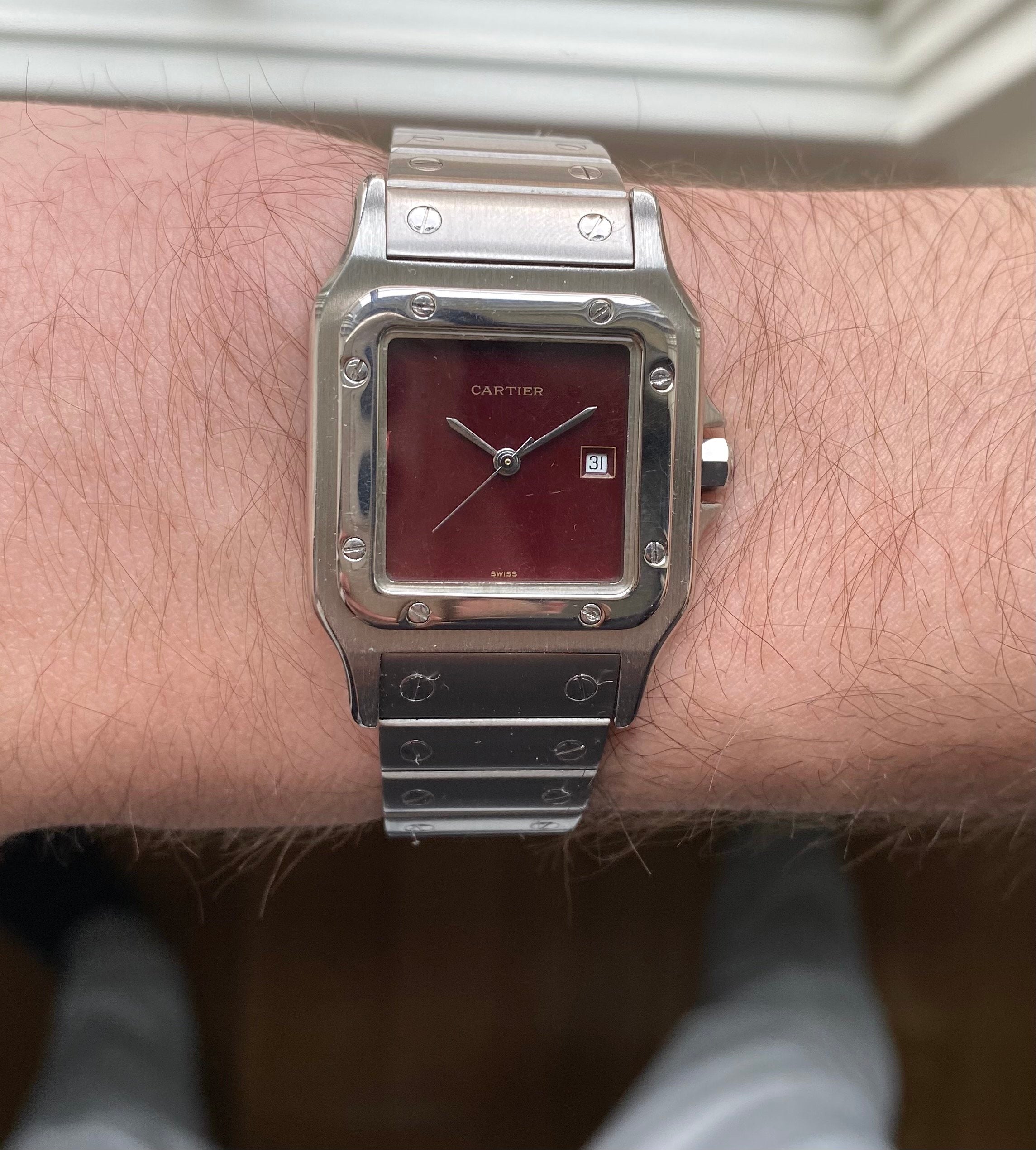 Cartier Santos ref. 2960 — Red Laquer Dial