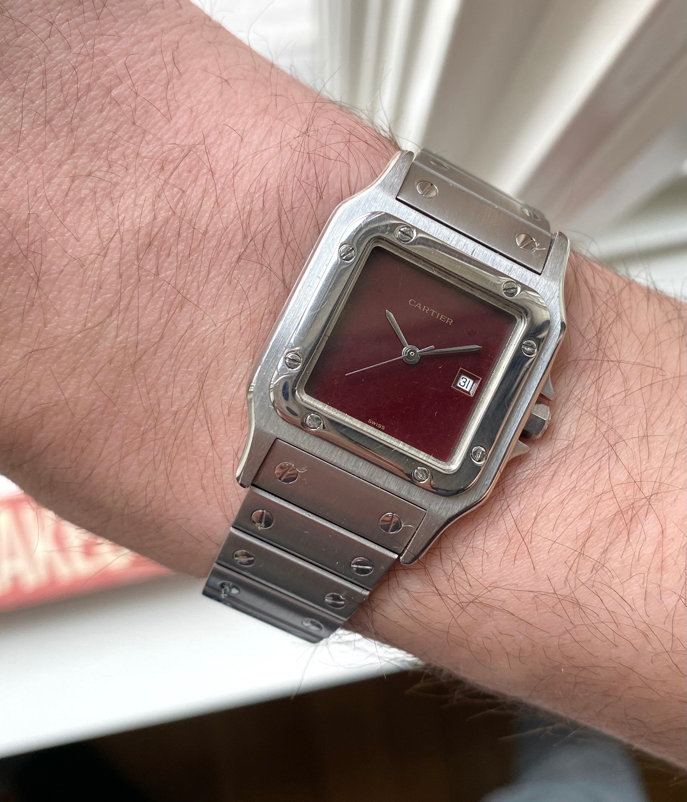 Cartier Santos ref. 2960 — Red Laquer Dial