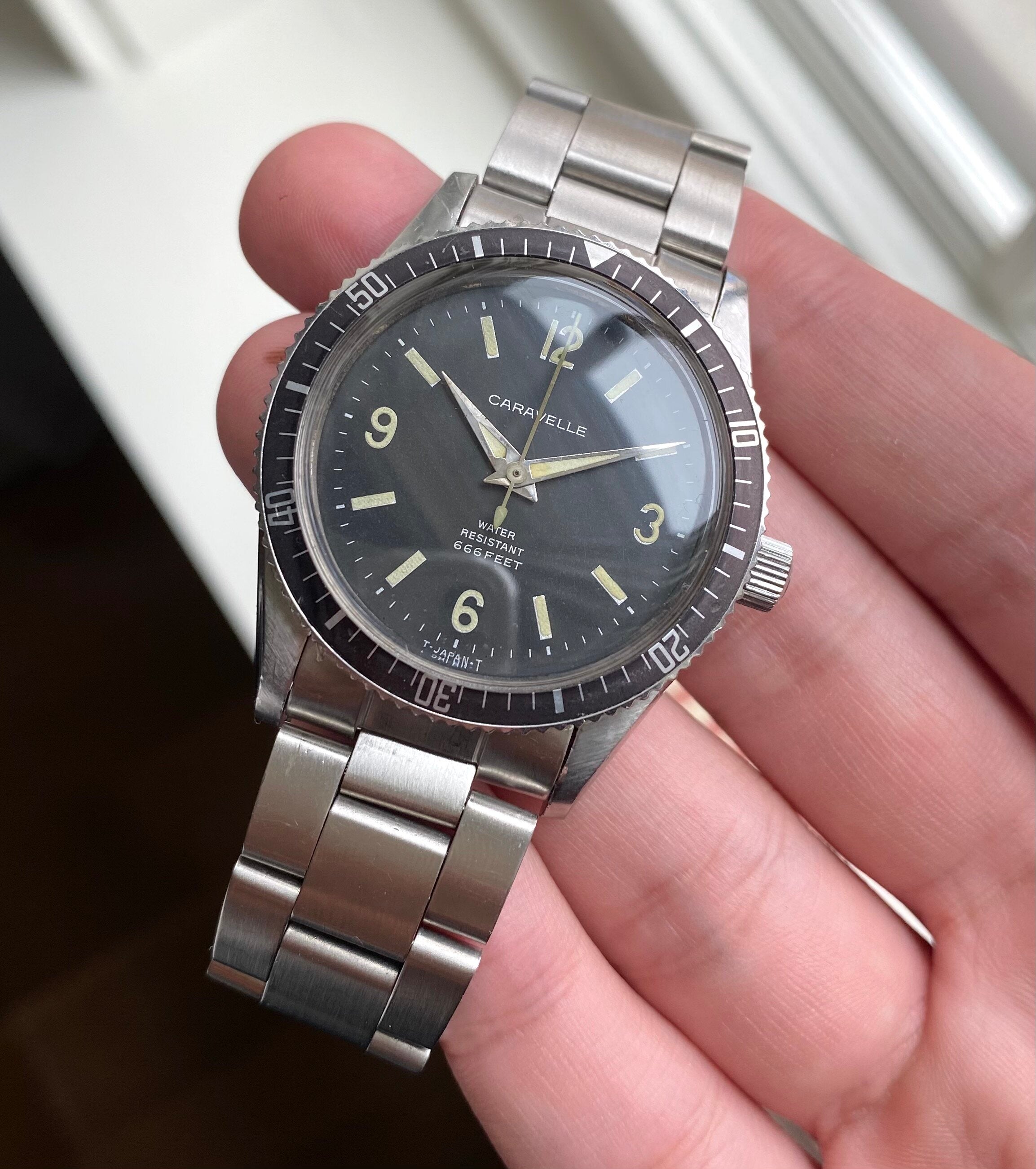 Caravelle Sea Hunter — Explorer Dial